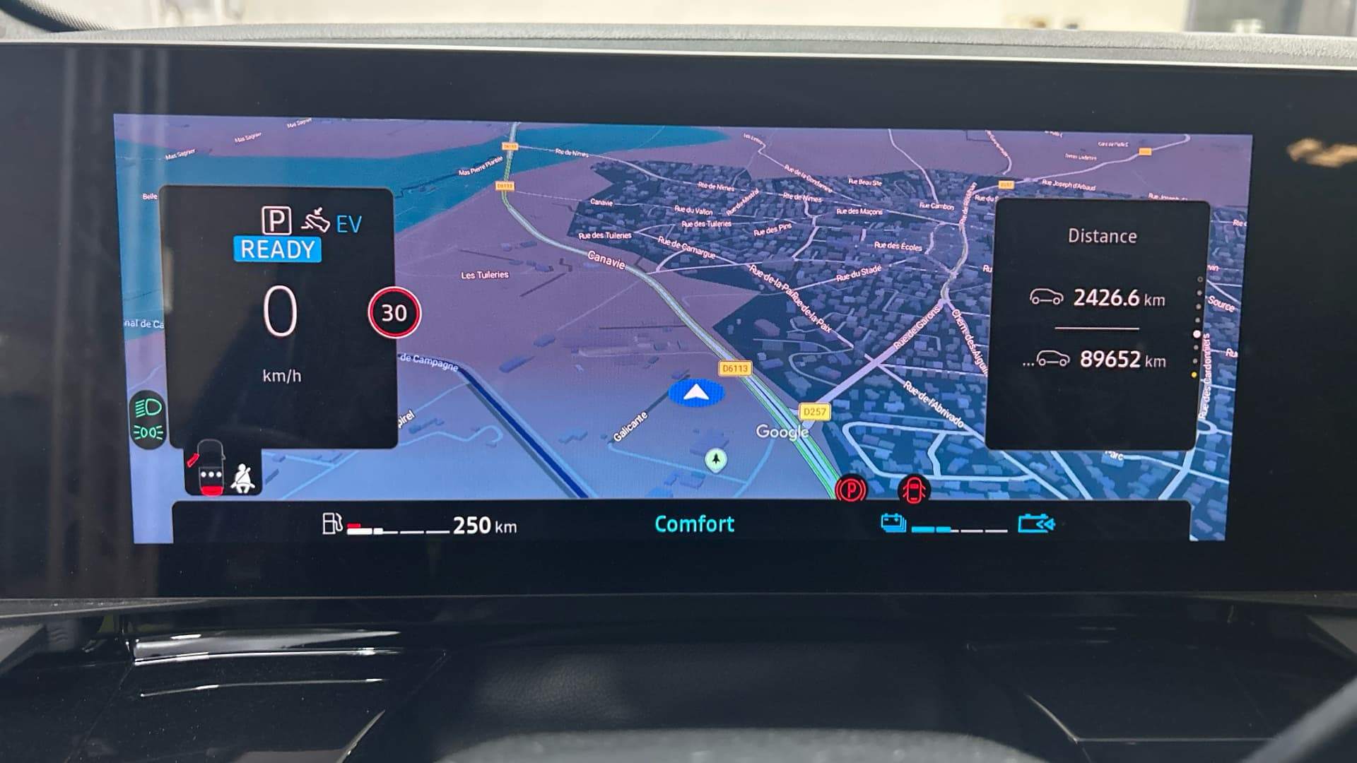 RENAULT AUSTRAL E-Tech hybrid 200 Techno