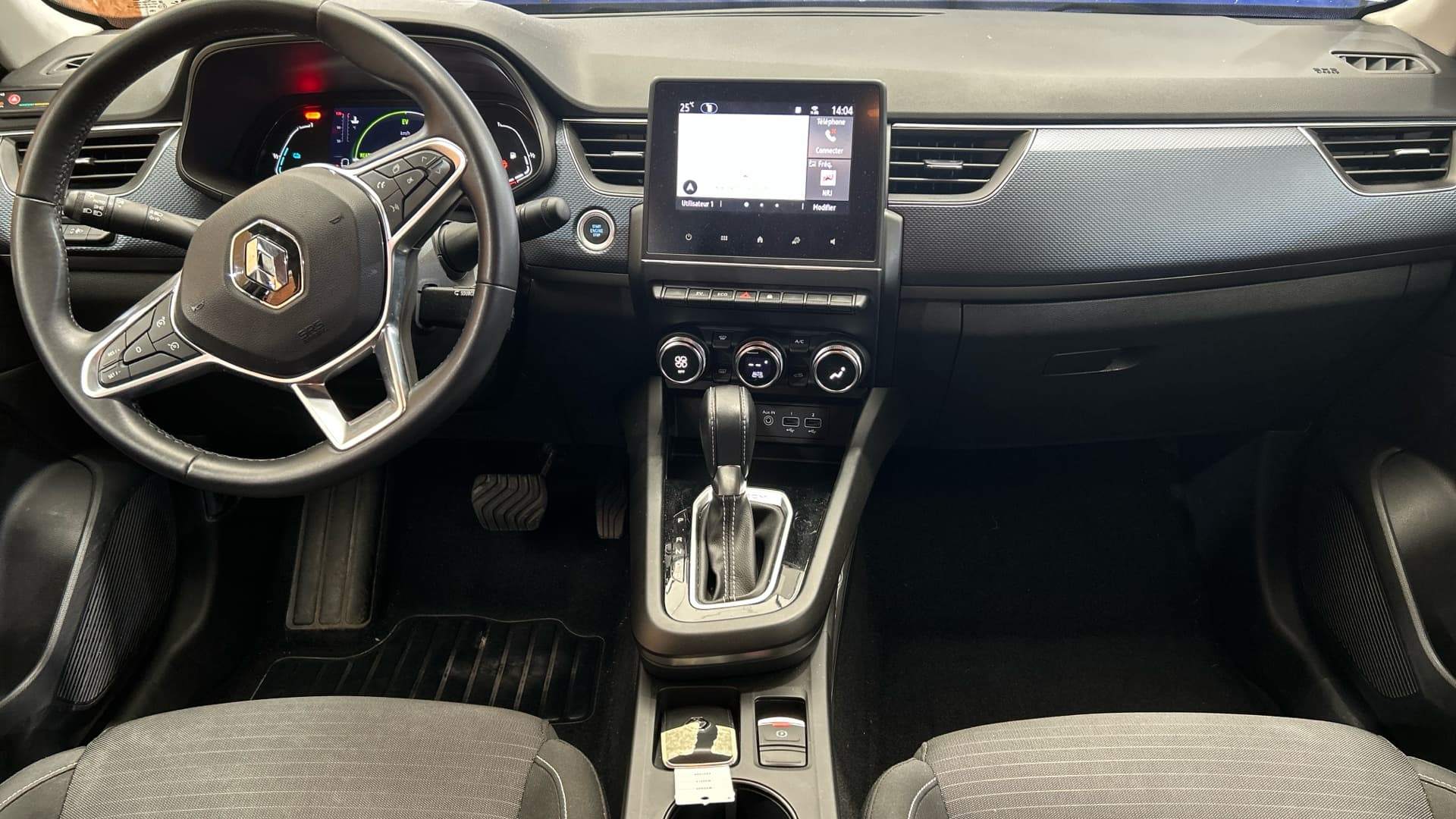 RENAULT ARKANA E-Tech 145 Business
