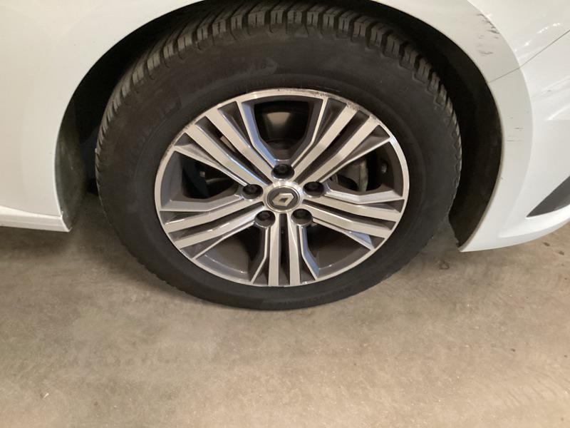 RENAULT MEGANE IV BERLINE Blue dCi 115 EDC Evolution — expertise