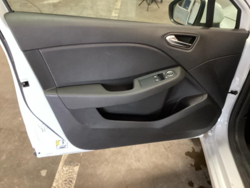 RENAULT CLIO V TCe 90 - 21N Business — expertise
