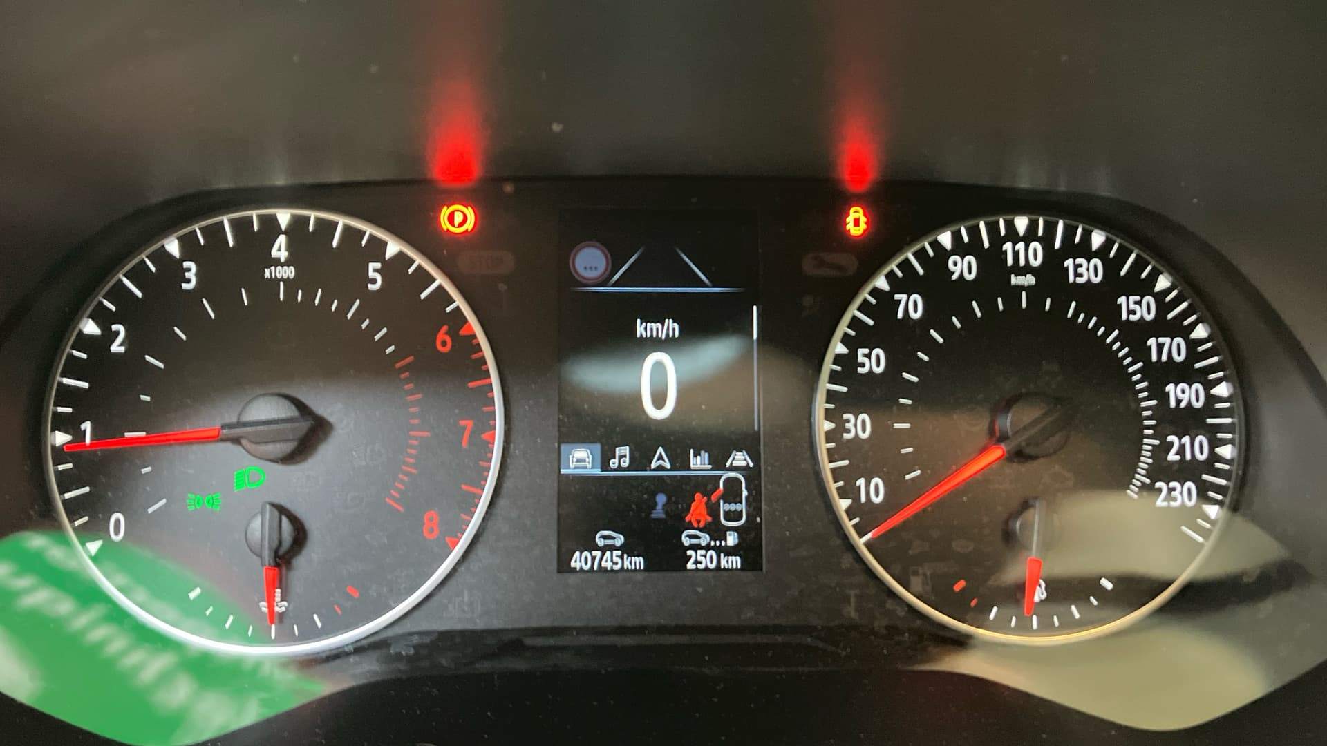 RENAULT CLIO V TCe 90 Business