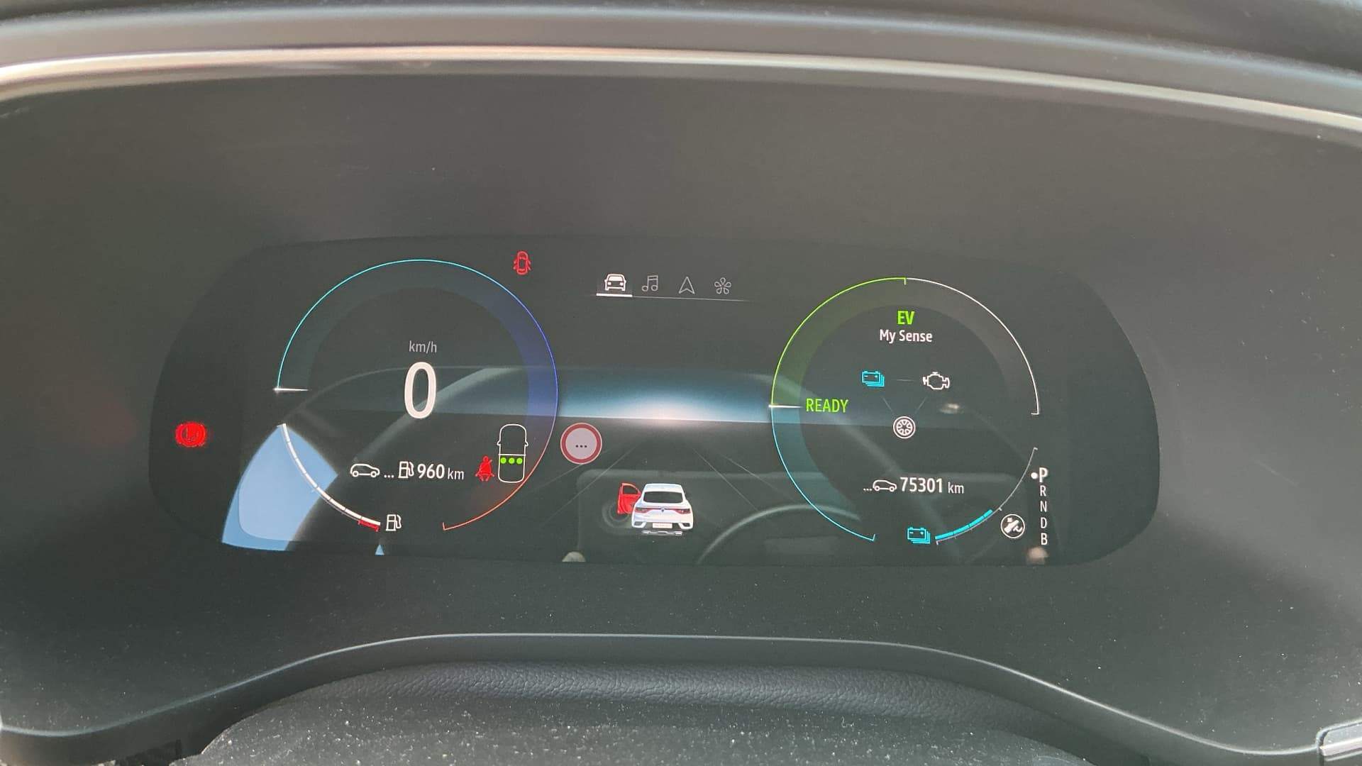 RENAULT ARKANA E-Tech 145 - 23 Techno