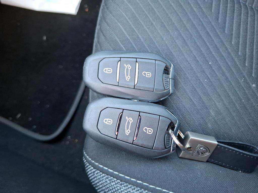 PEUGEOT 308 BlueHDi 130ch S&S EAT8 Active Pack