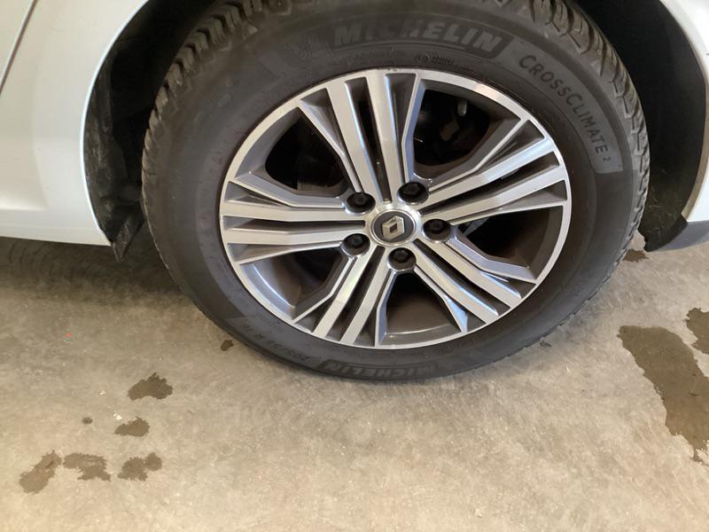 RENAULT MEGANE IV BERLINE Blue dCi 115 EDC Evolution — expertise