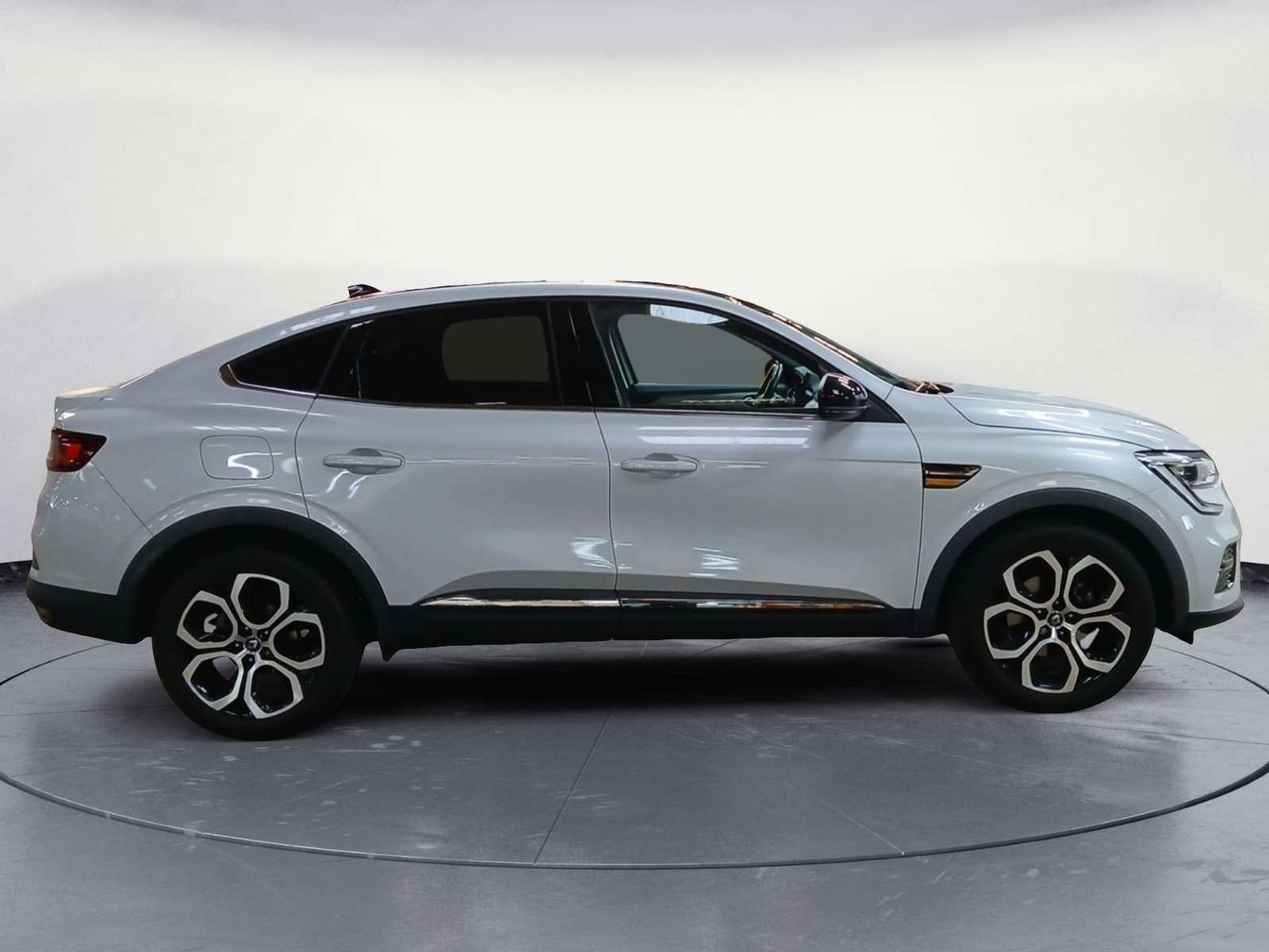RENAULT ARKANA E-Tech 145 - 21B Intens