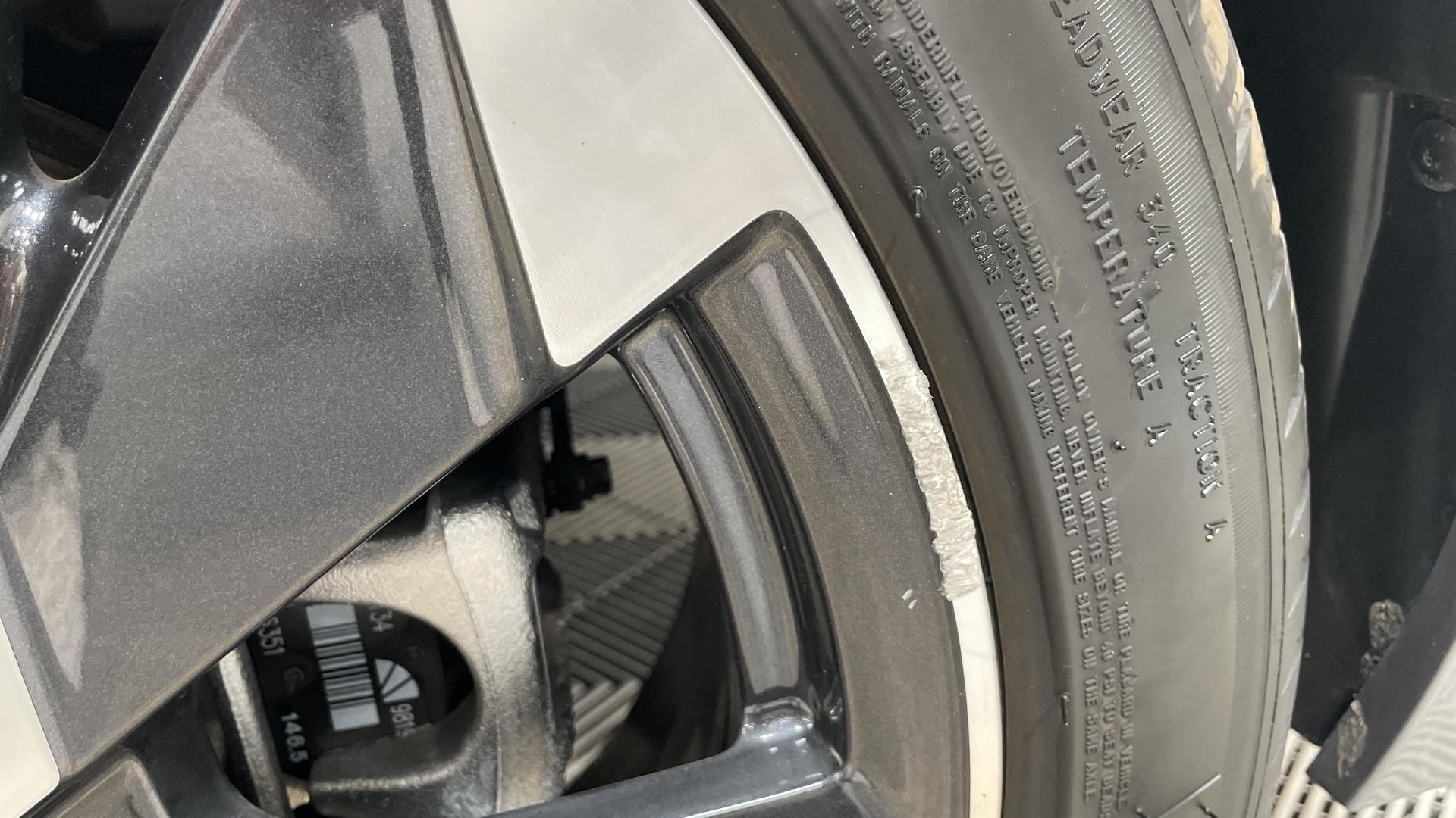 PEUGEOT 308 Allure BlueHDI 130 ch S&S EAT8 — expertise