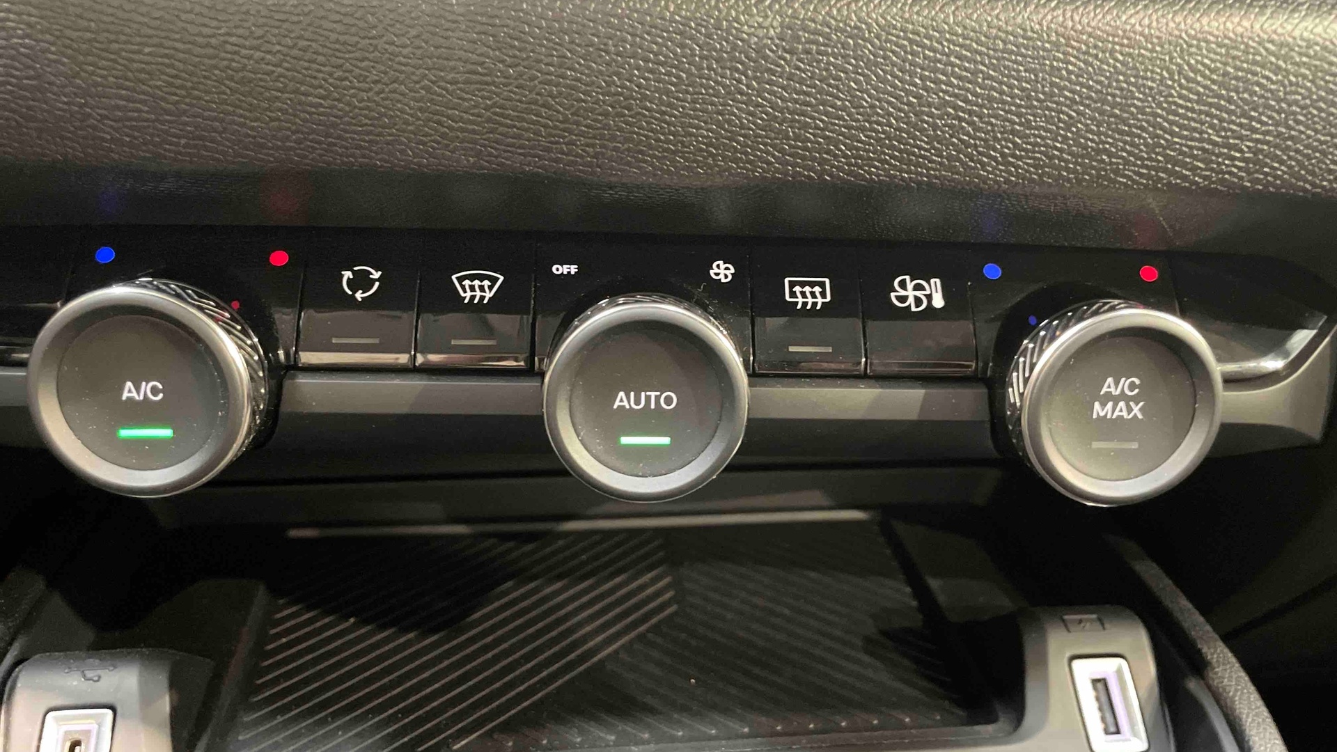 CITROEN C4 Hybride 145ch Edcs-6 MAX