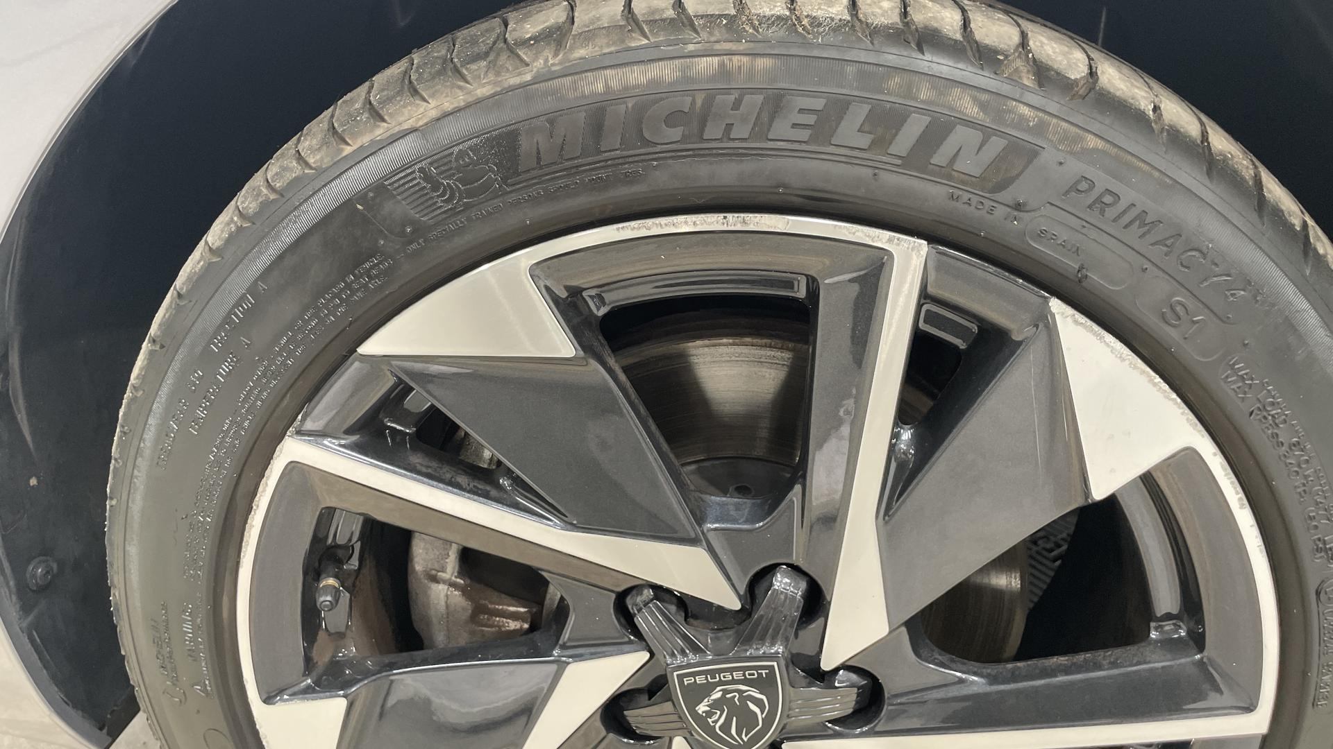 PEUGEOT 308 Allure BlueHDI 130 ch S&S EAT8 — expertise