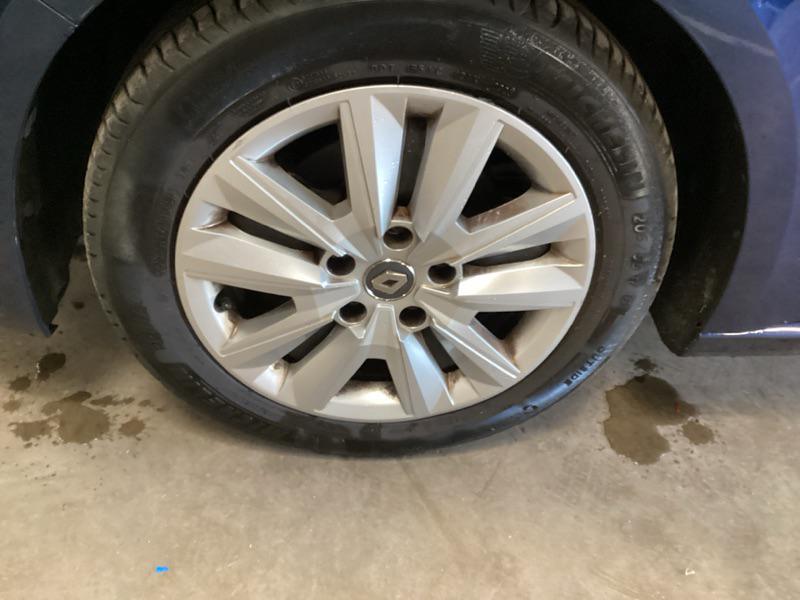 RENAULT MEGANE IV ESTATE Blue dCi 115 EDC Business — expertise