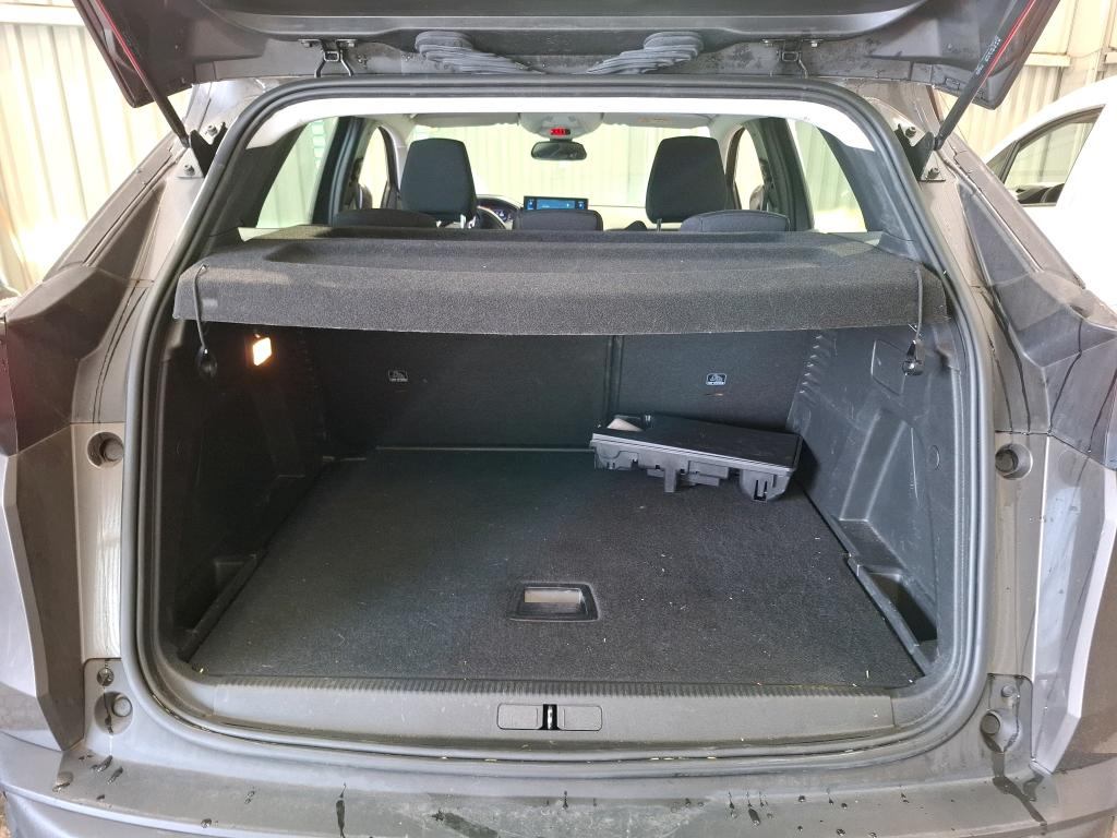 PEUGEOT 3008 BlueHDi 130ch S&S EAT8 Active Pack