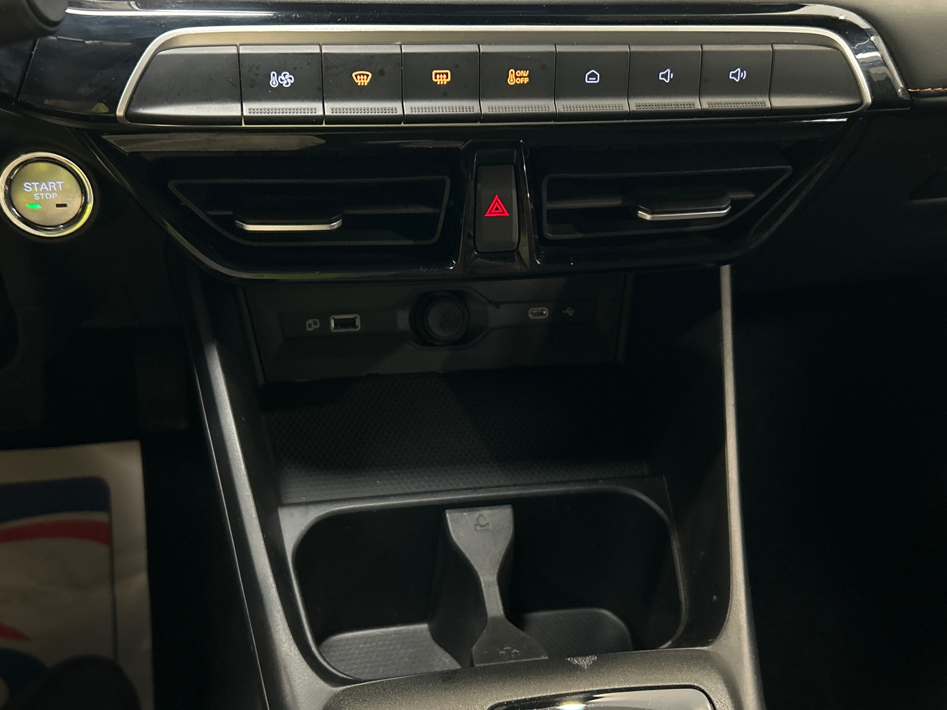 MG MG3 1.5 L Hybrid+ 195 ch Luxury