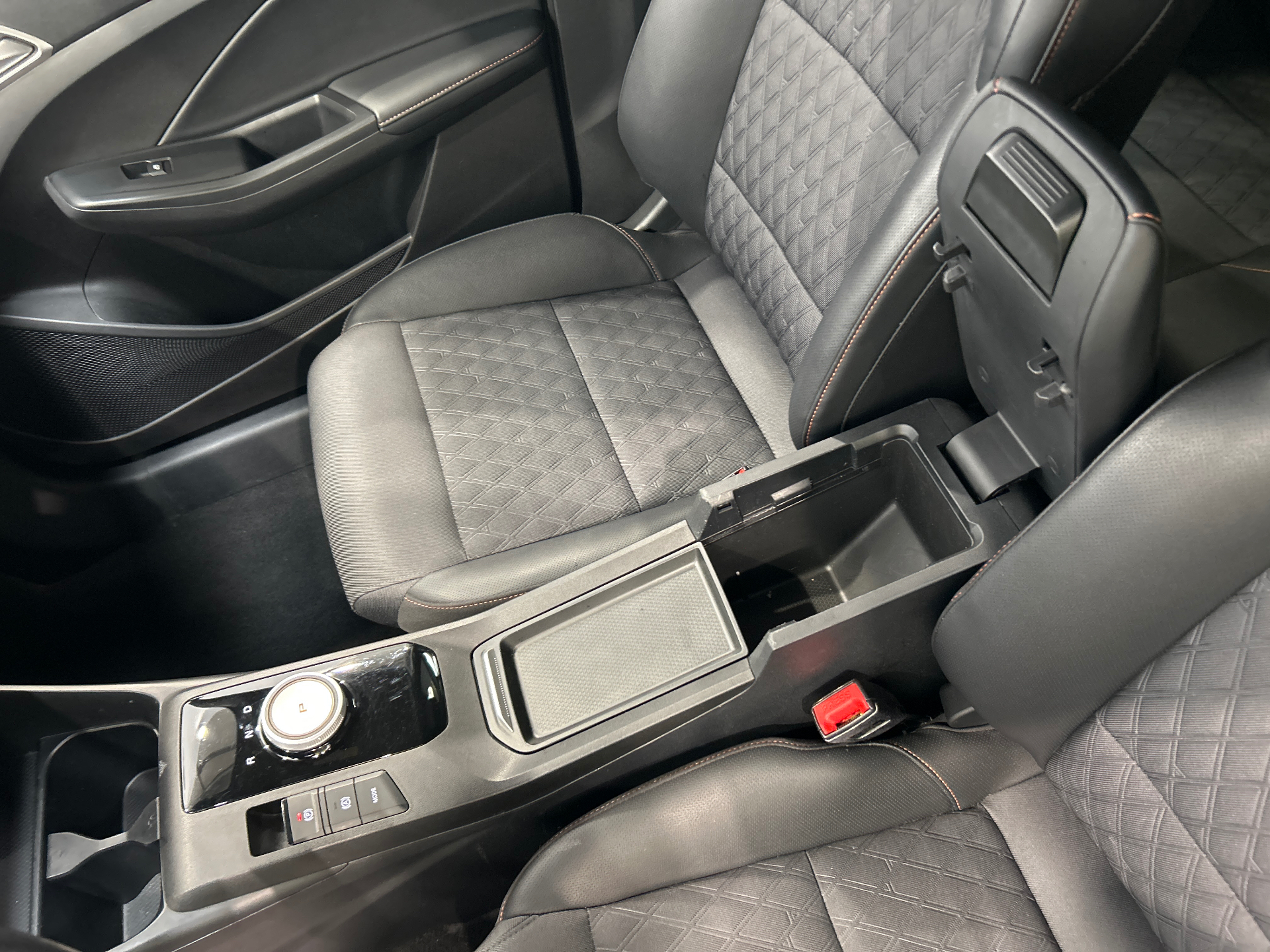 MG MG3 1.5 L Hybrid+ 195 ch Luxury