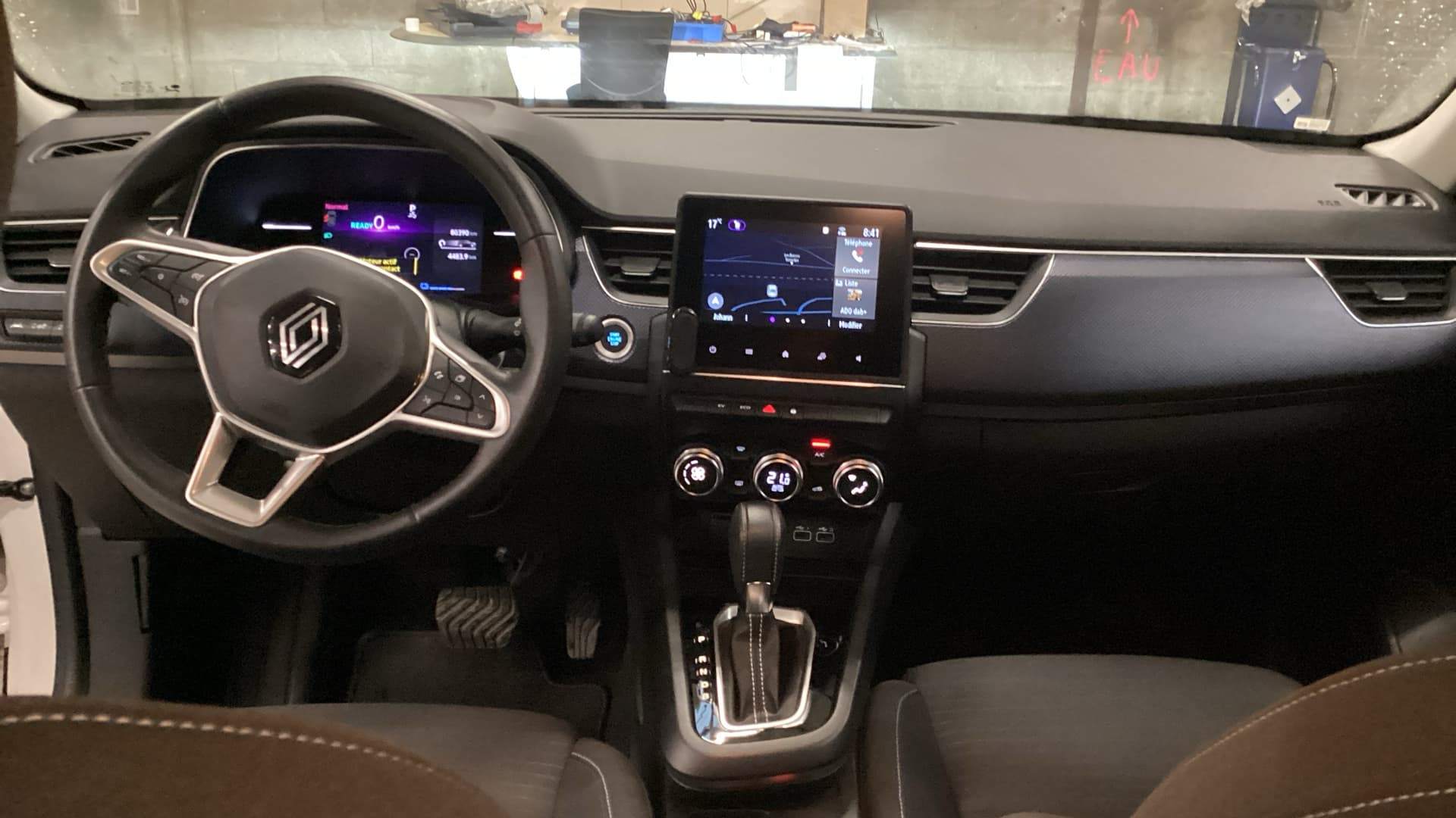 RENAULT ARKANA E-Tech 145 - 23 Evolution
