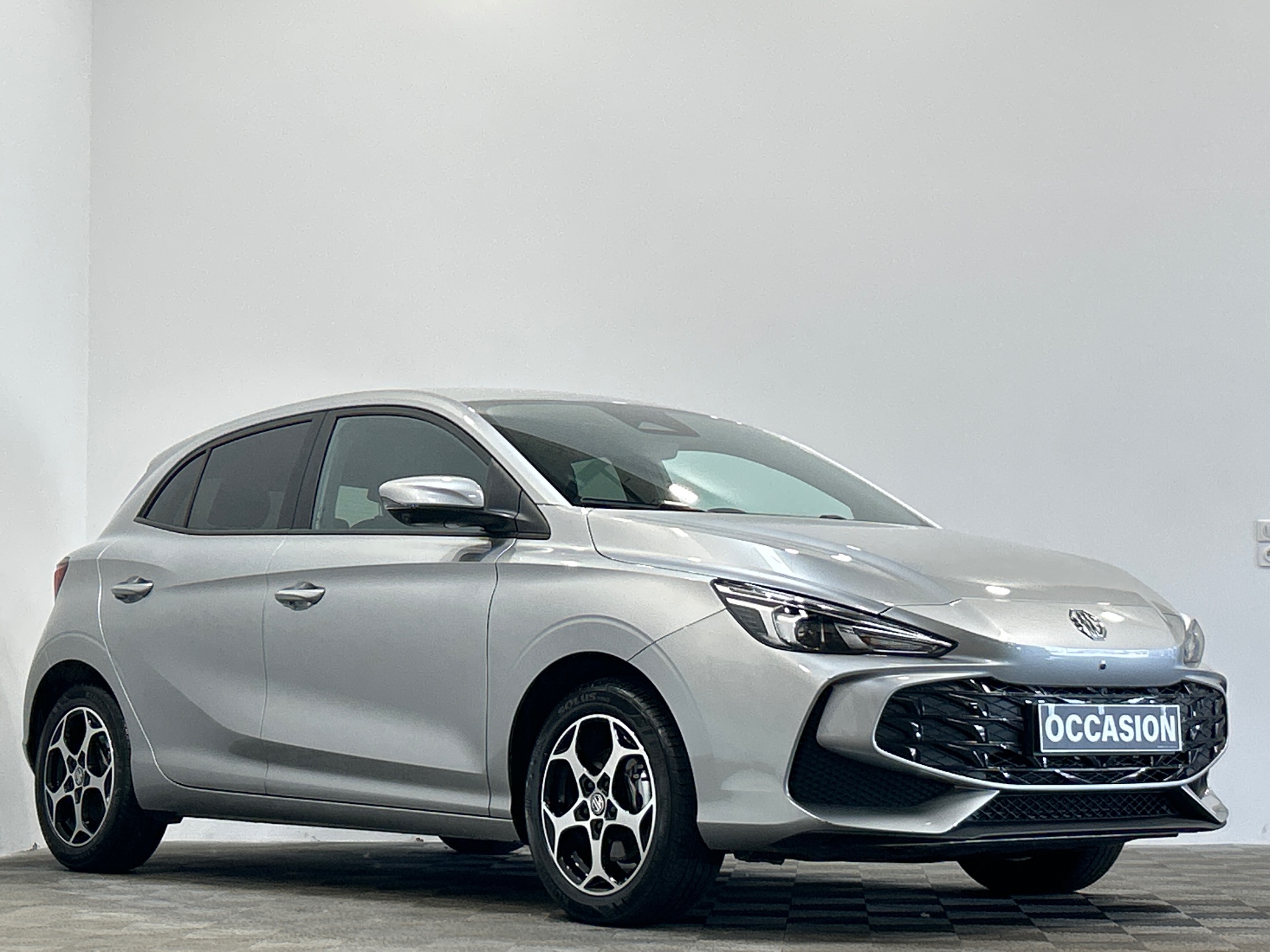 MG MG3 1.5 L Hybrid+ 195 ch Luxury