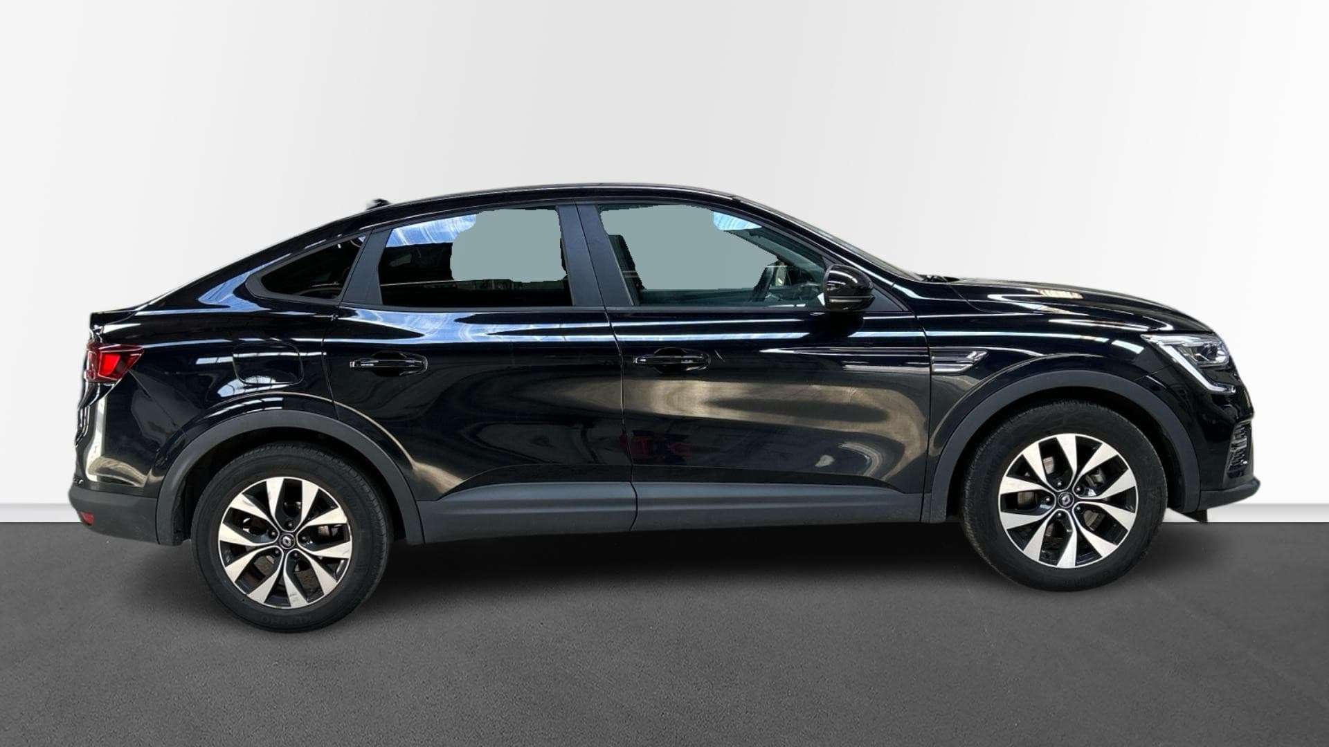 RENAULT ARKANA E-Tech 145 Business