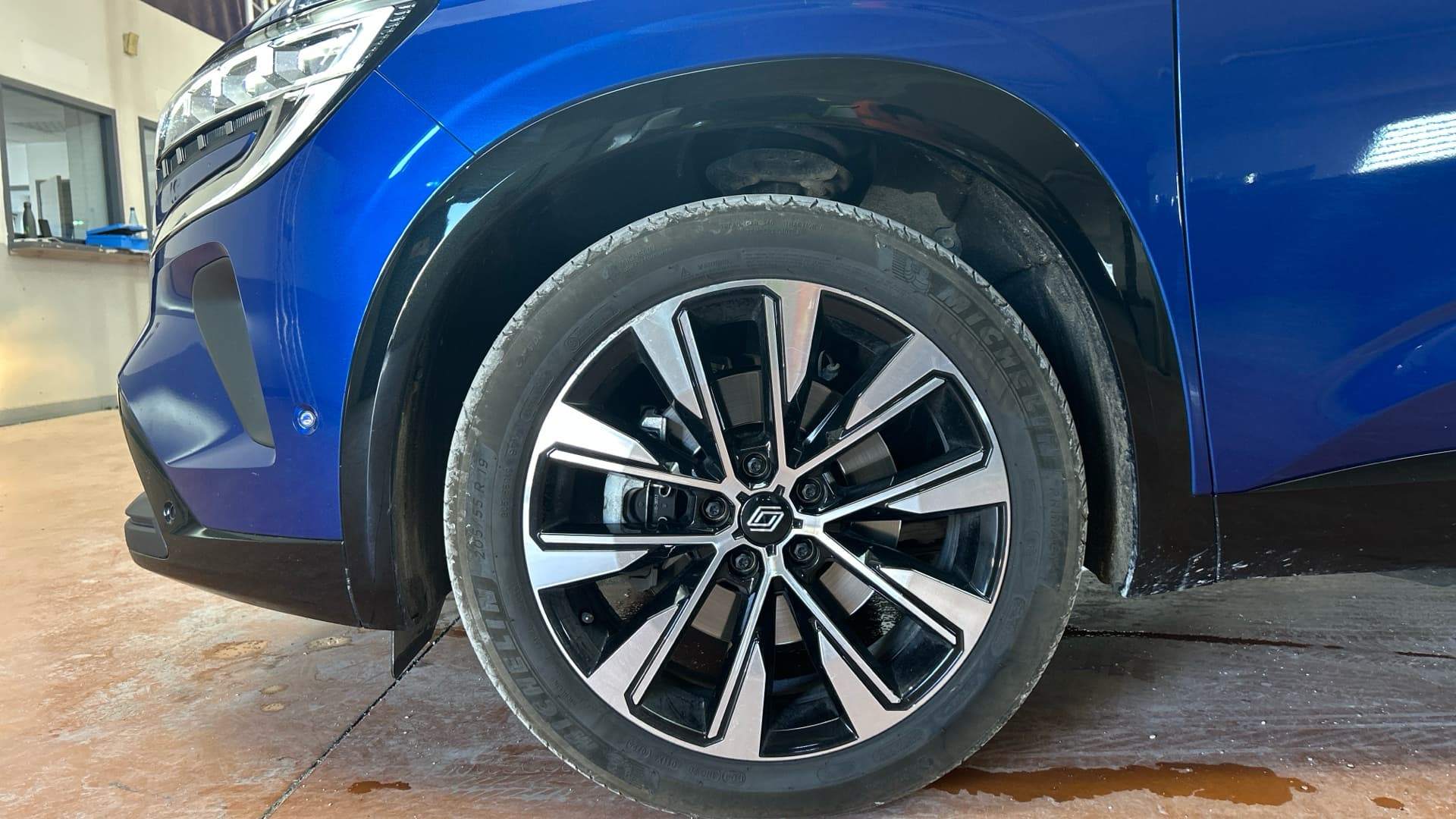 RENAULT AUSTRAL E-Tech hybrid 200 Techno