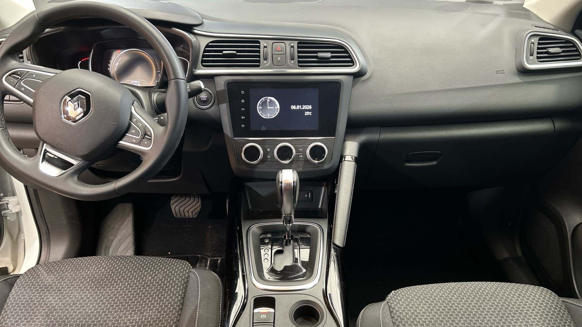 RENAULT KADJAR Blue dCi 115 EDC Business