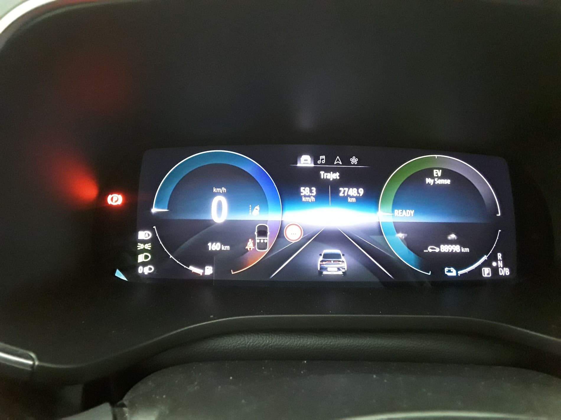 RENAULT ARKANA E-Tech 145 - 21B R.S. Line