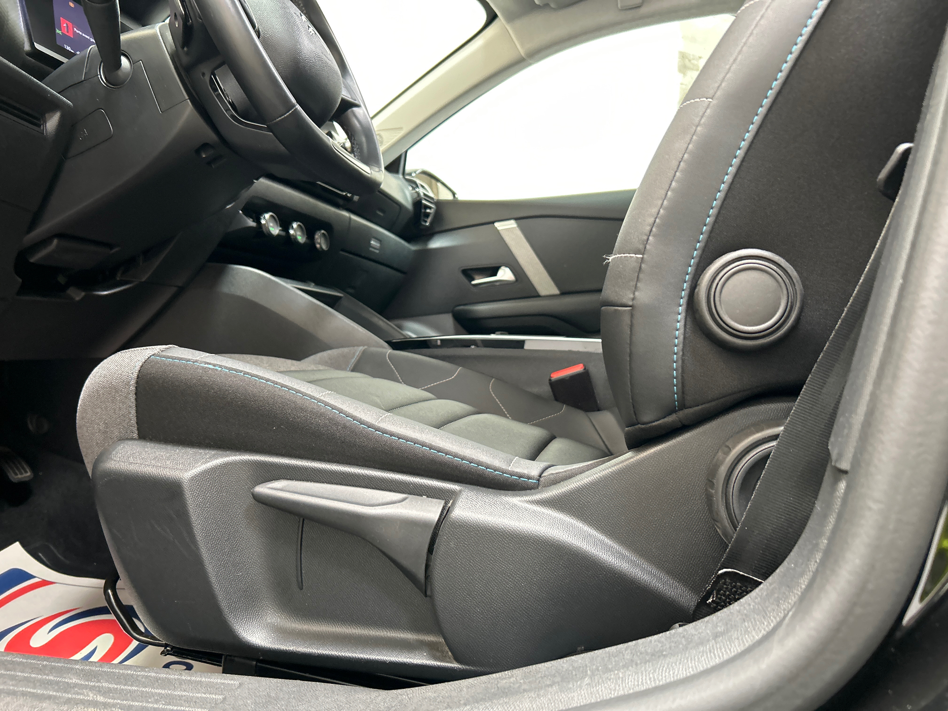 CITROEN C4 BlueHDi 130ch EAT8 MAX