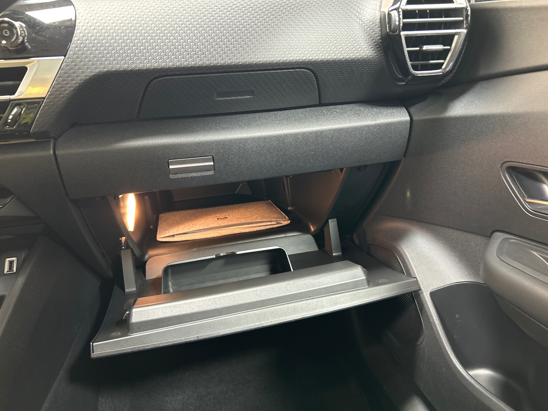 CITROEN C4 BlueHDi 130ch EAT8 MAX