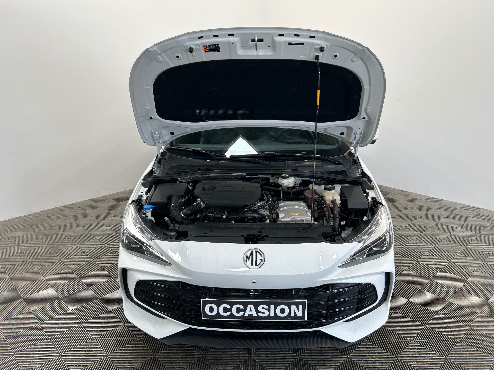 MG MG3 1.5 L Hybrid+ 195 ch Luxury — expertise