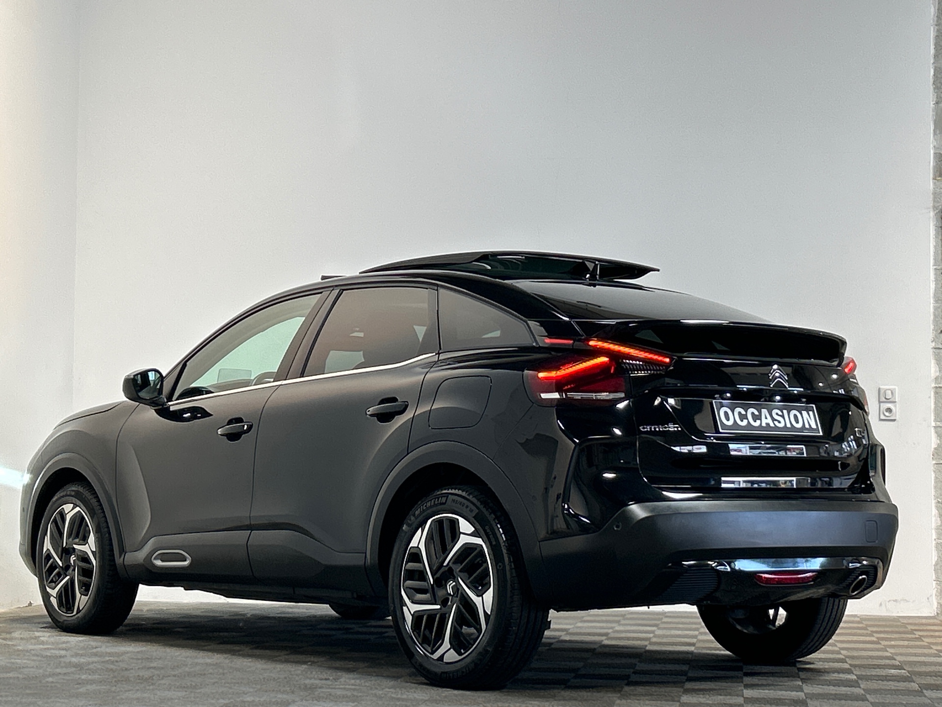 CITROEN C4 BlueHDi 130ch EAT8 MAX