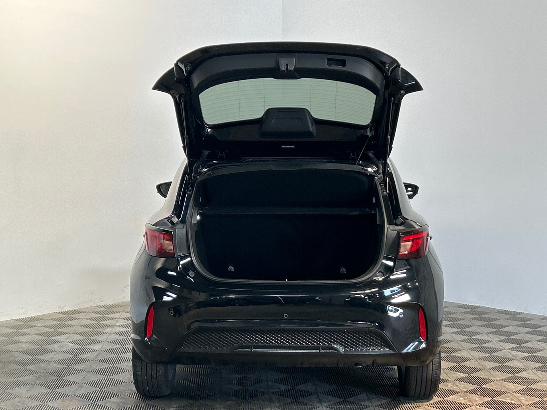MG MG3 1.5 L Hybrid+ 195 ch Luxury