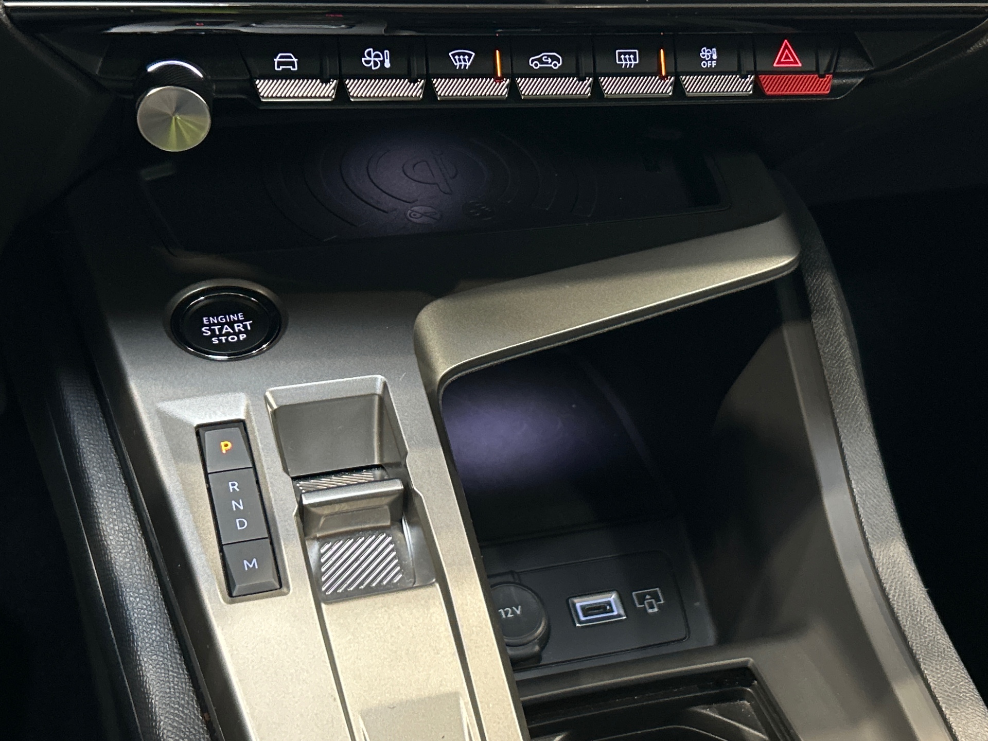 PEUGEOT 308 Allure Hybrid 145 ch e-DCS6