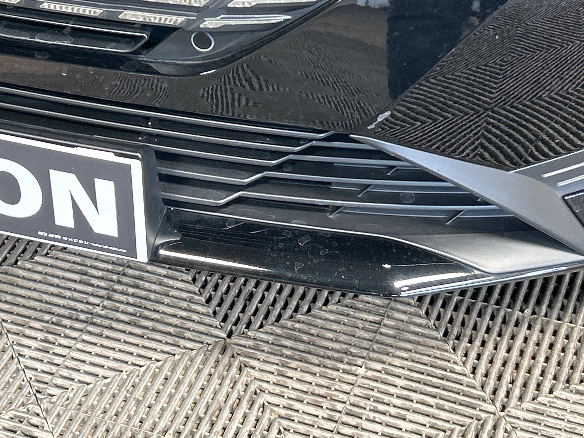 PEUGEOT 308 Allure Hybrid 145 ch e-DCS6 — expertise