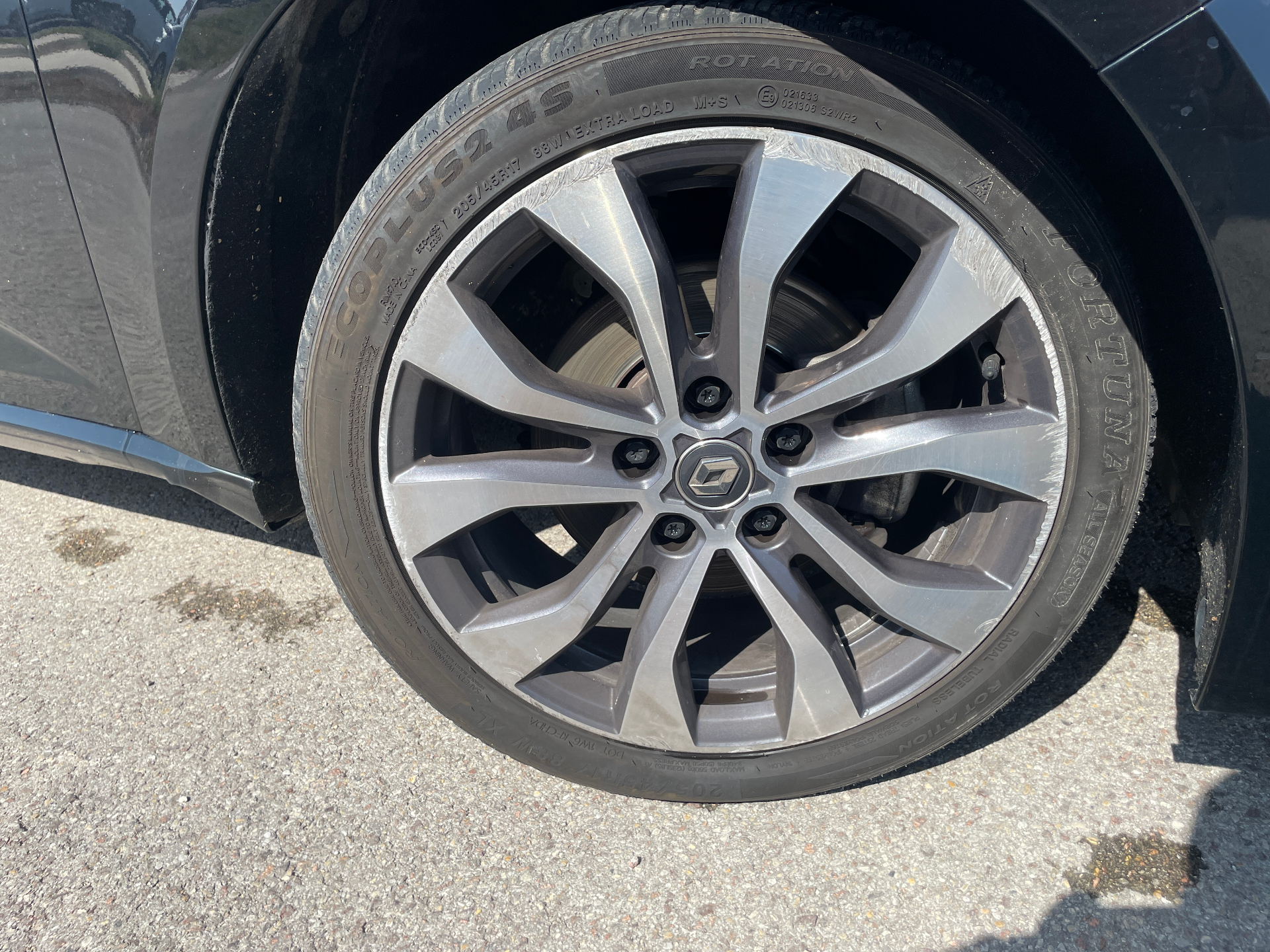 RENAULT MEGANE IV BERLINE TCe 140 EDC Techno — expertise