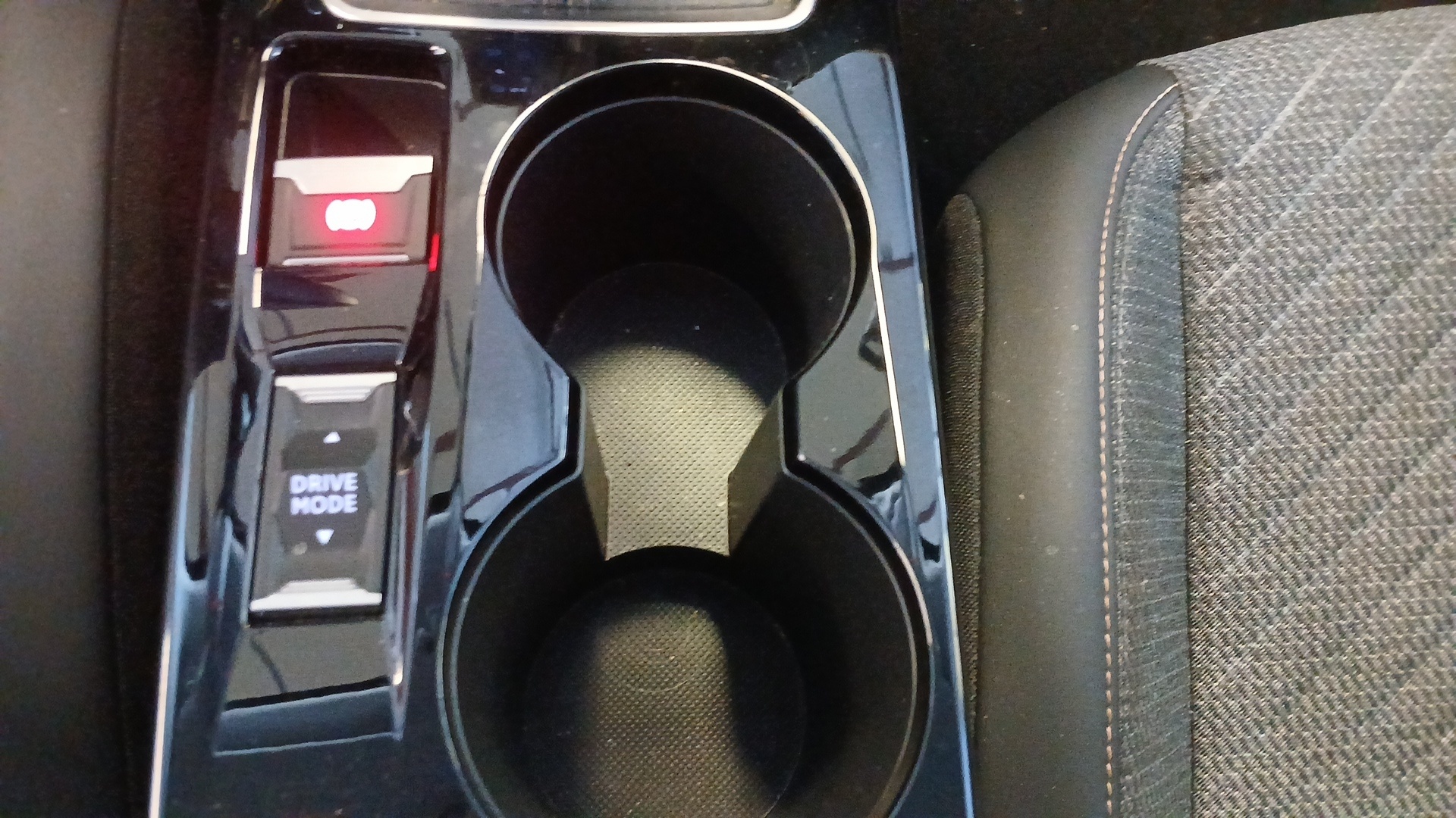 PEUGEOT 208 Allure 100 ch BVM6