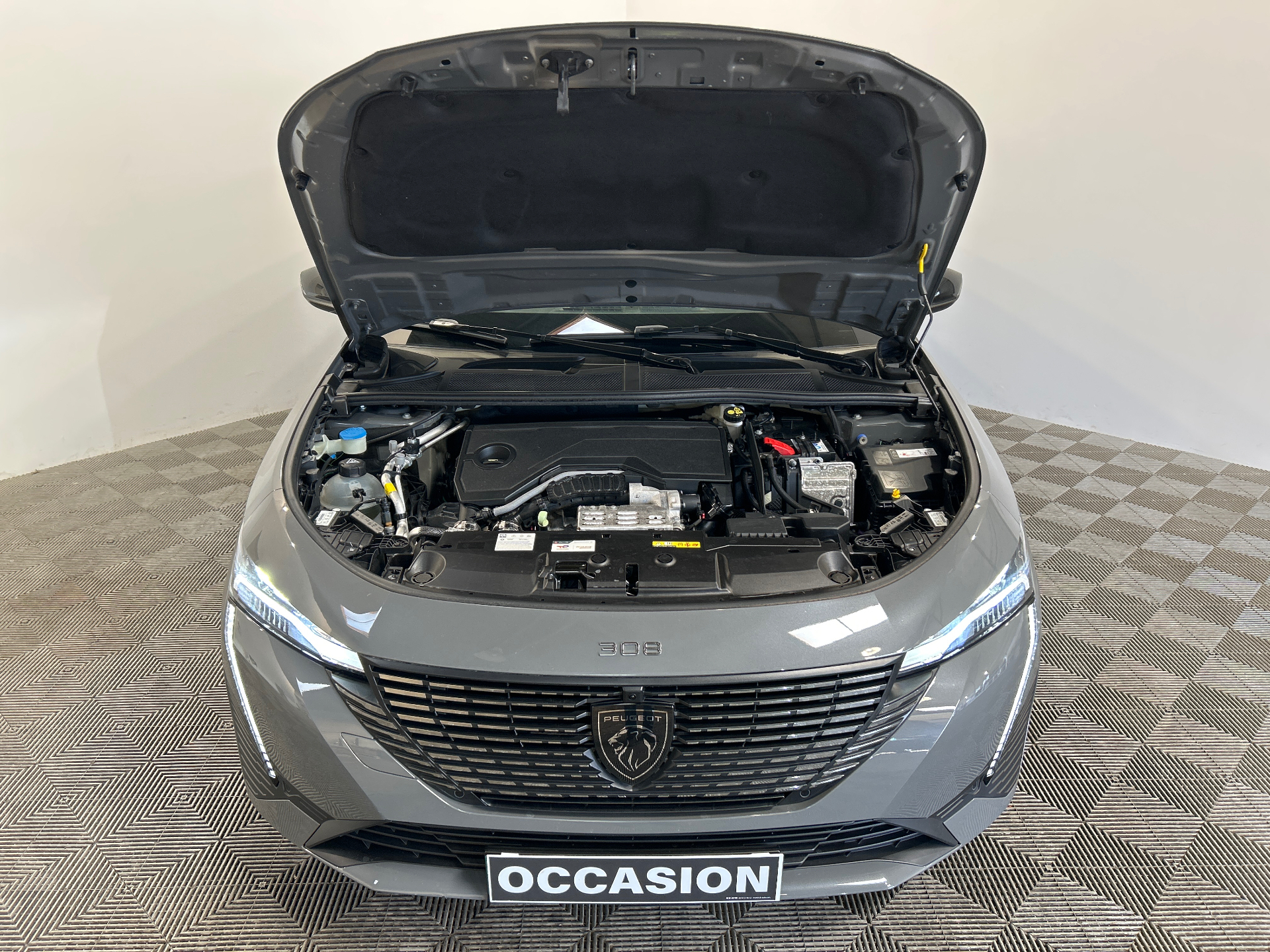 PEUGEOT 308 Allure Hybrid 145 ch e-DCS6 — expertise