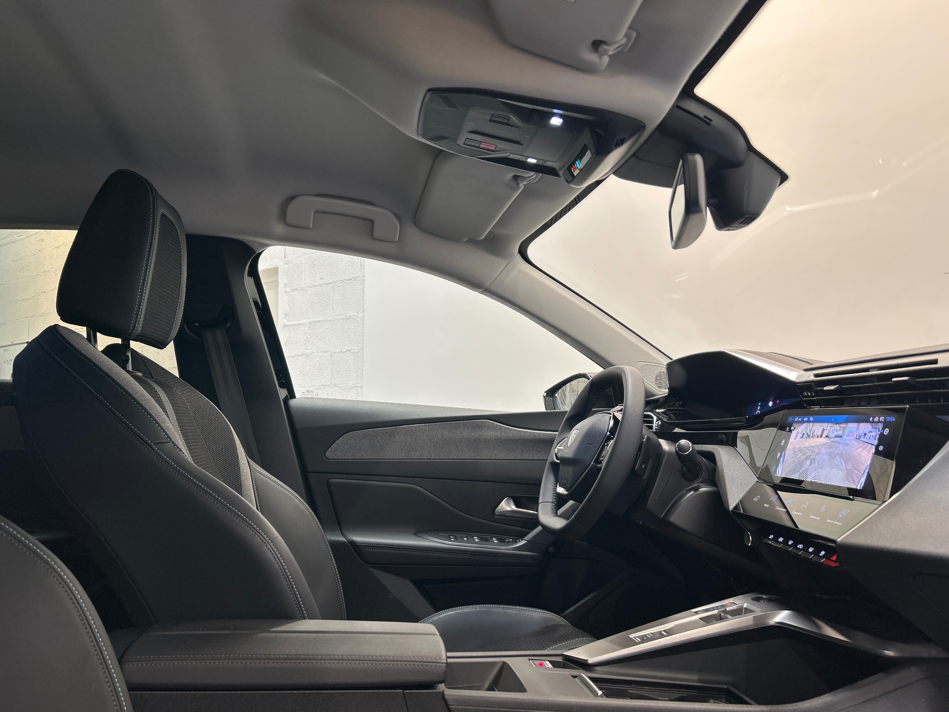 PEUGEOT 308 Allure Hybrid 145 ch e-DCS6