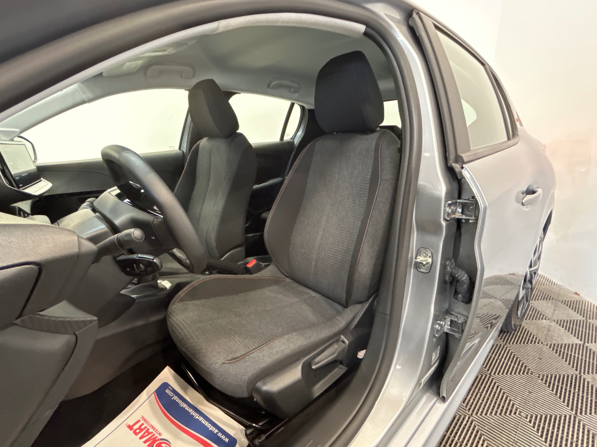 PEUGEOT 208 Style 100 ch BVM6