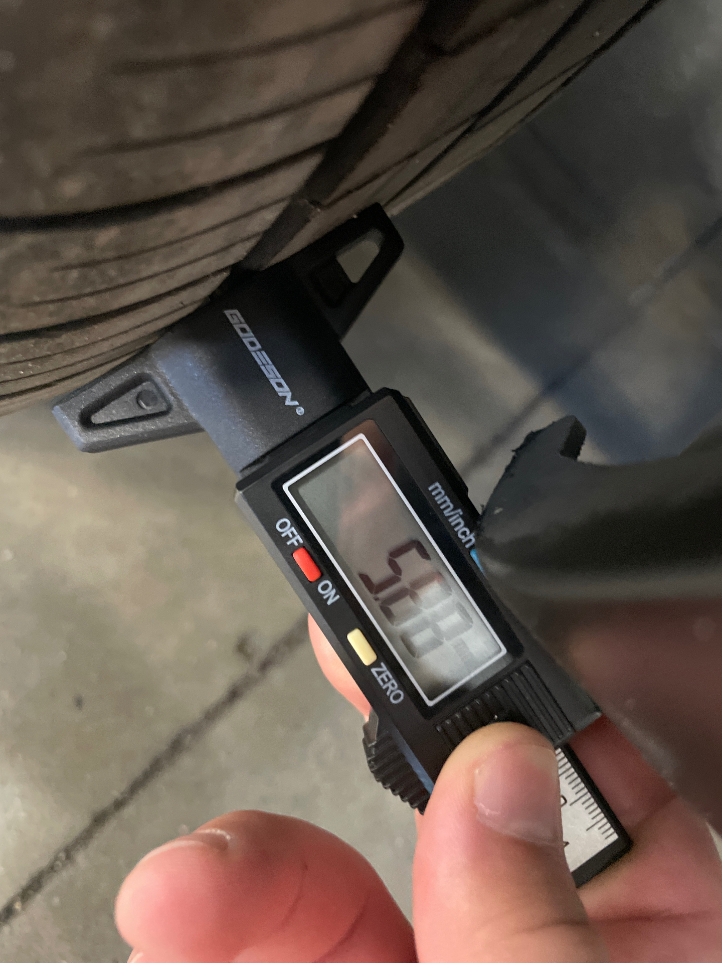 CITROEN C4 Hybride 145ch E-Dcs6 PLUS — expertise