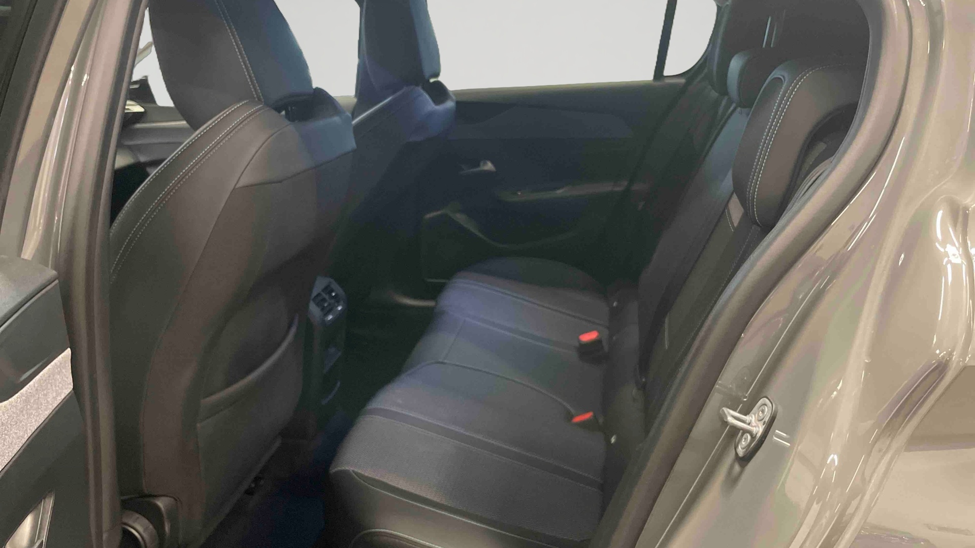 PEUGEOT 308 Allure Hybrid 145 ch e-DCS6