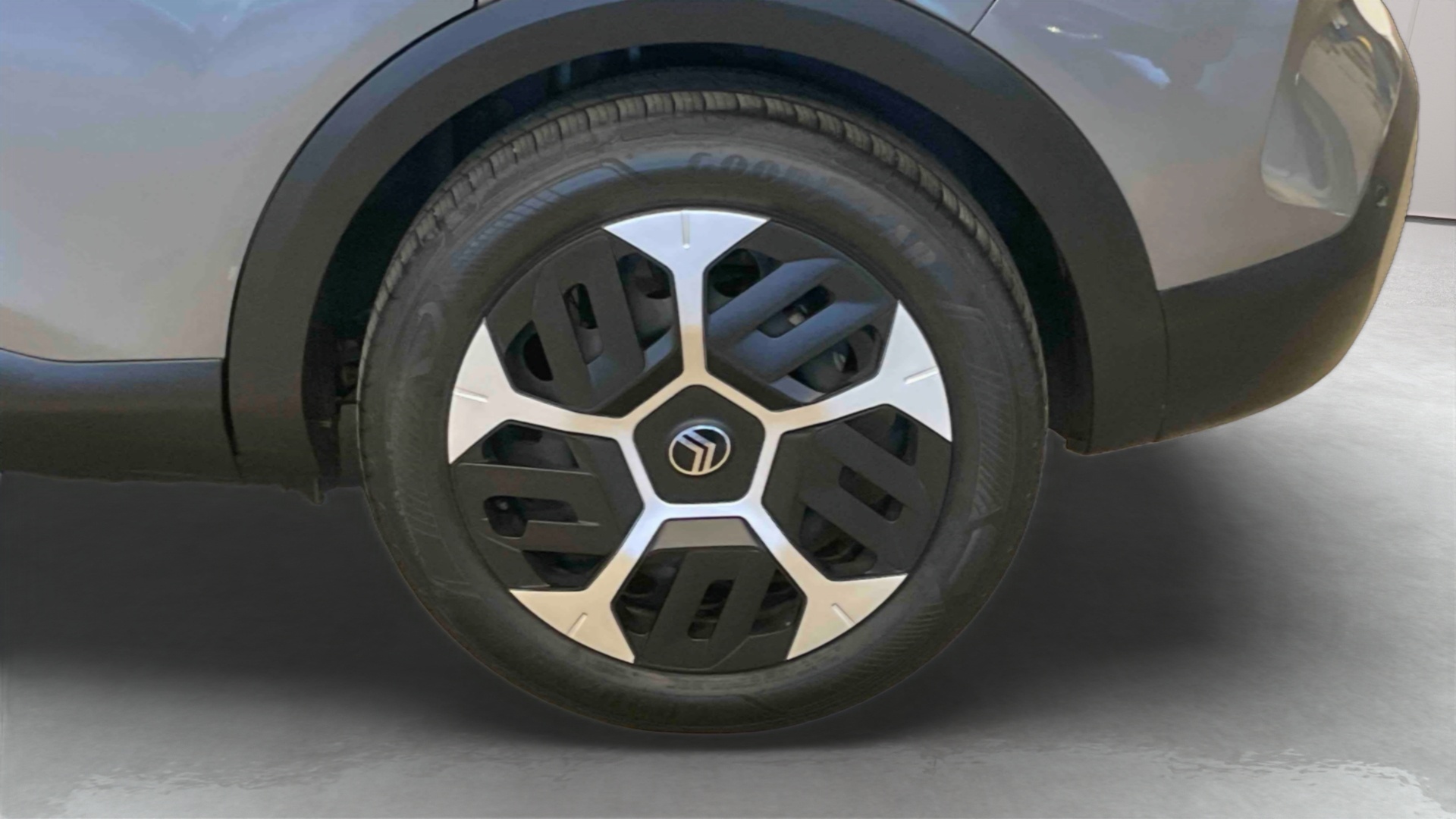 CITROEN C4 Hybride 145ch E-Dcs6 PLUS