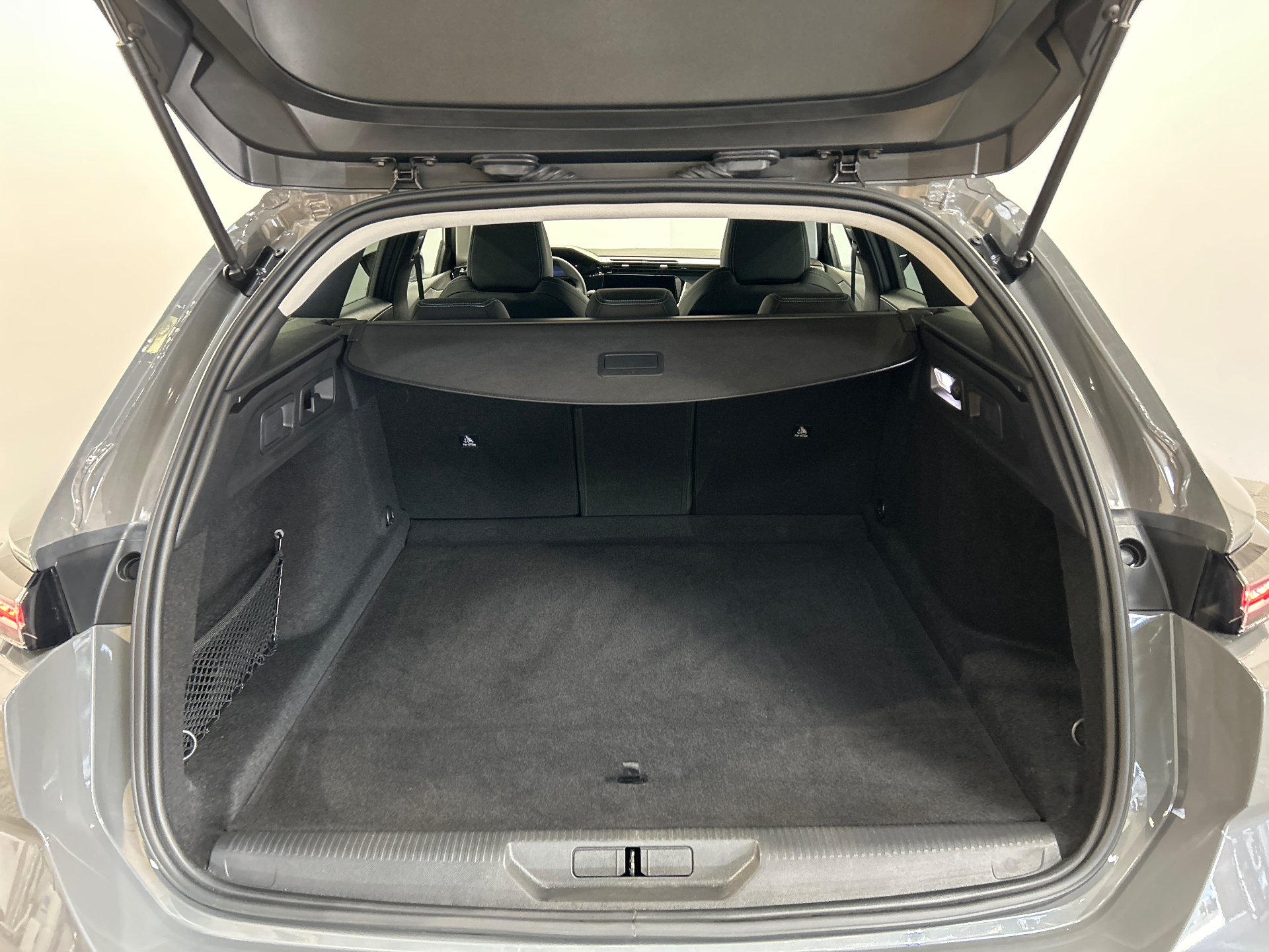 PEUGEOT 308 SW Allure BlueHDI 130 ch S&S EAT8