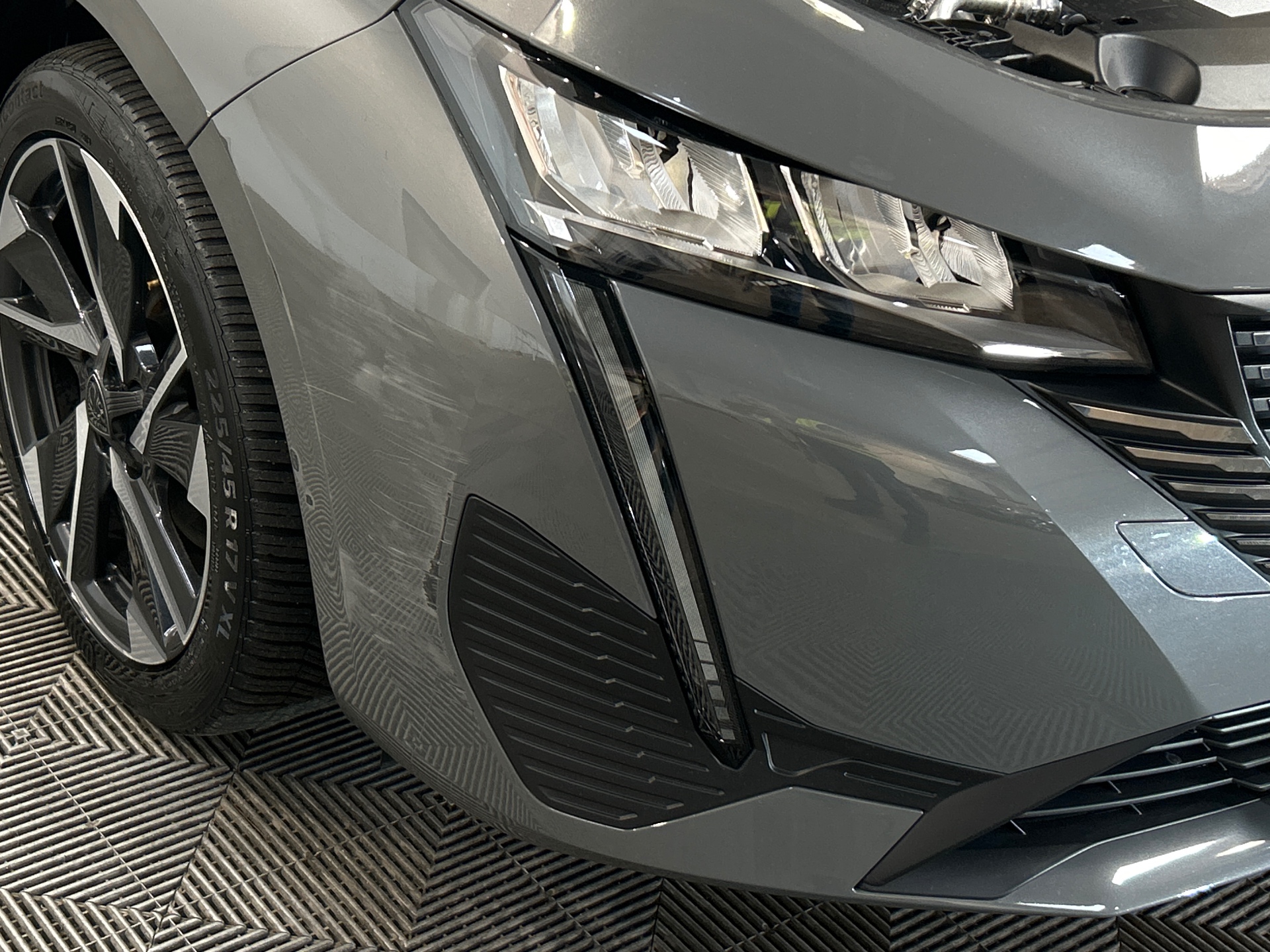 PEUGEOT 308 SW Allure BlueHDI 130 ch S&S EAT8 — expertise
