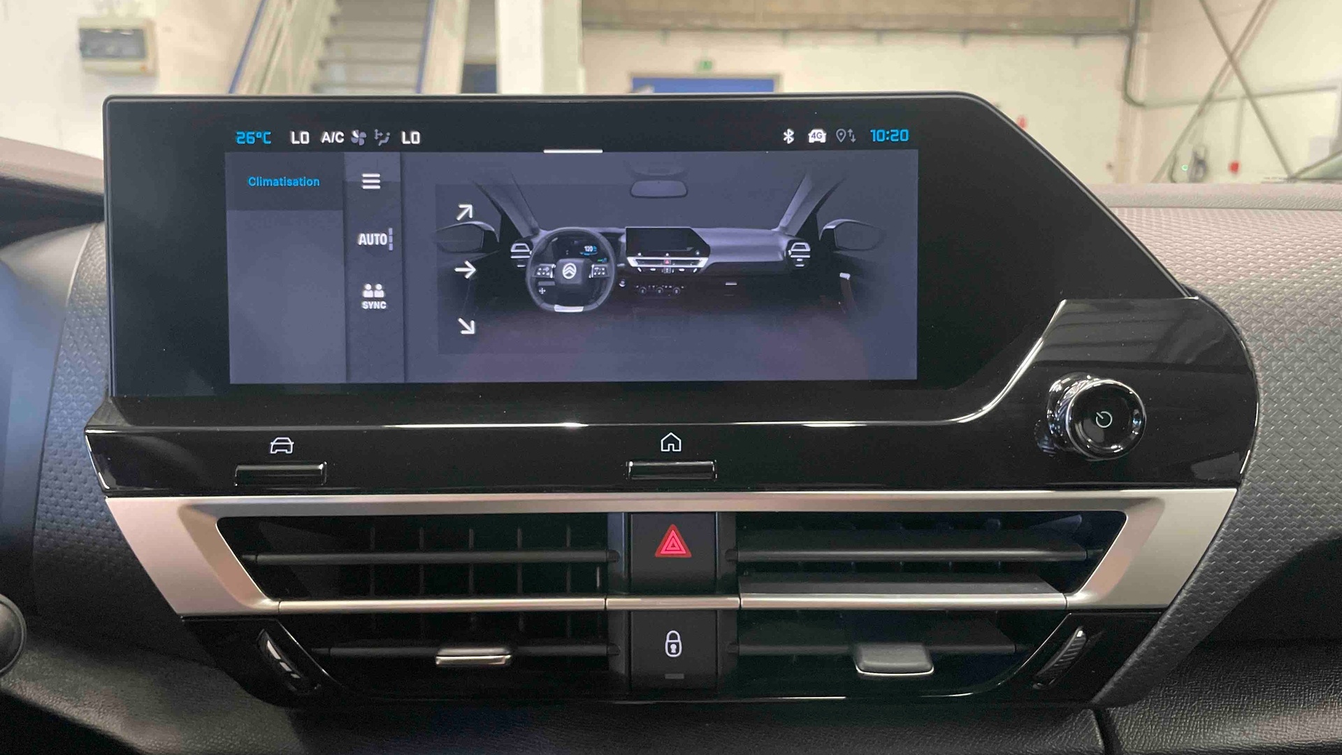 CITROEN C4 Hybride 145ch E-Dcs6 PLUS