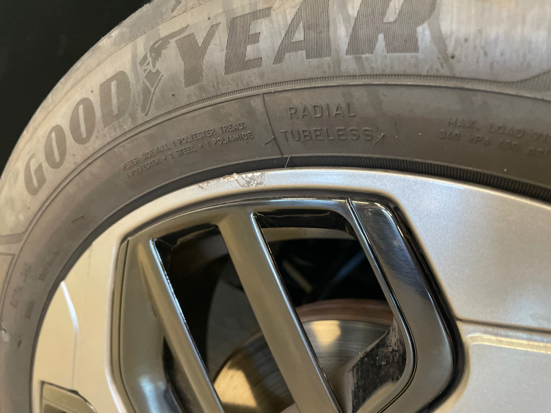 CITROEN C4 PURETECH 130CH.BVM PLUS — expertise