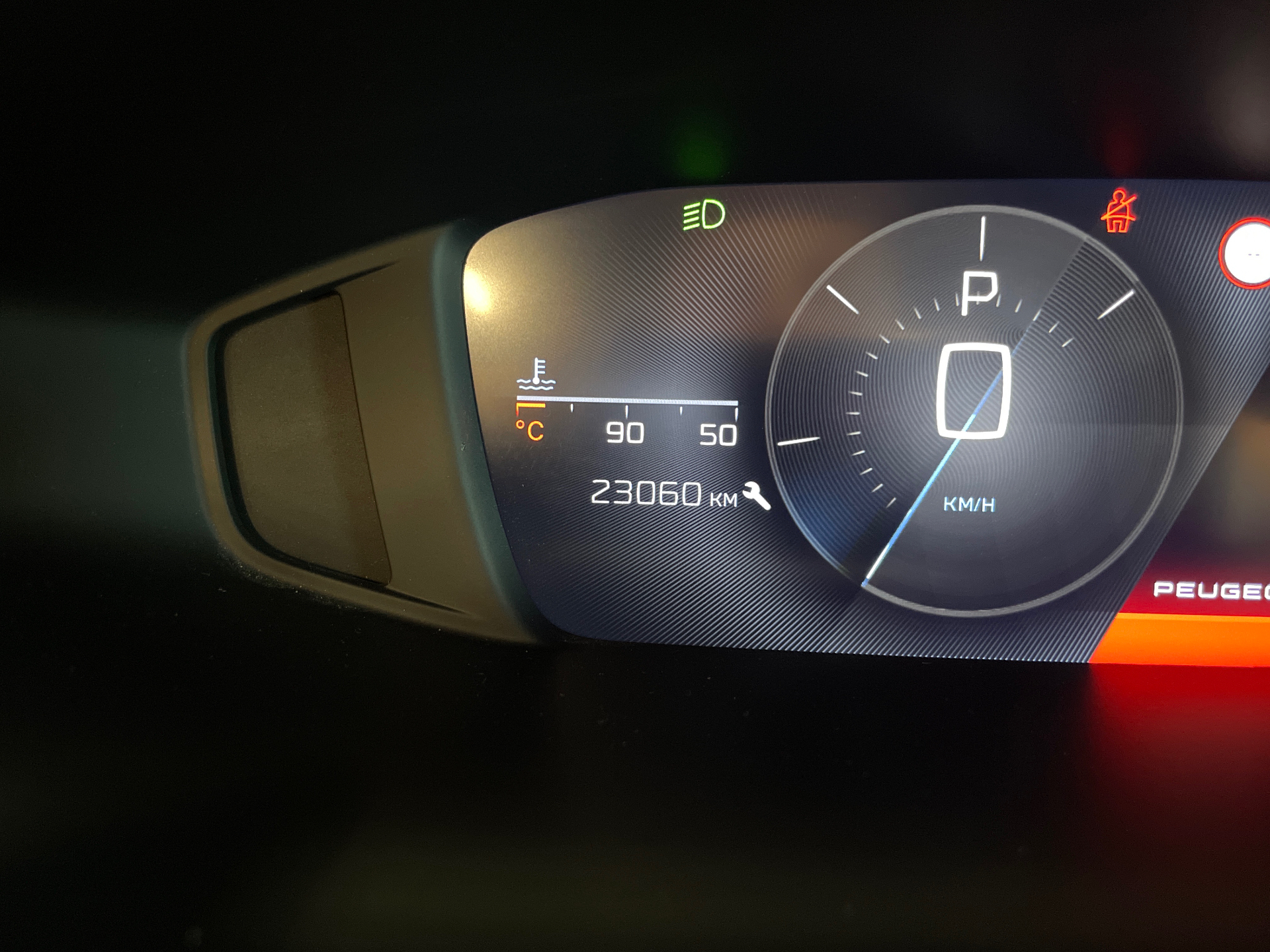 PEUGEOT 308 Allure Hybrid 145 ch e-DCS6 — expertise