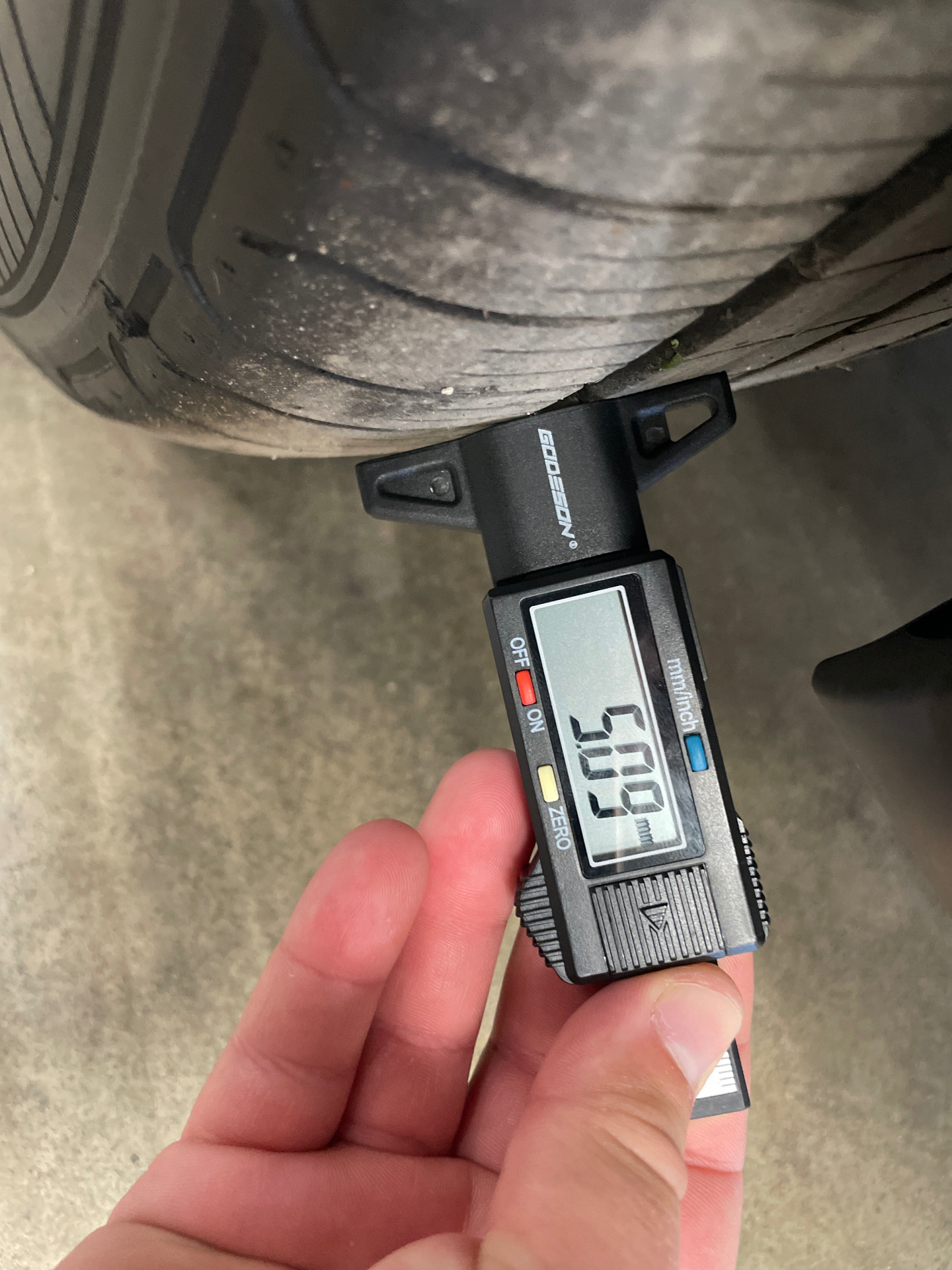 CITROEN C4 Hybride 145ch E-Dcs6 PLUS — expertise