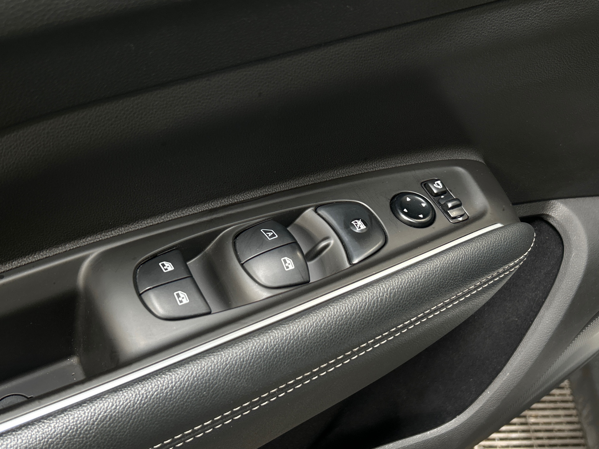 RENAULT KOLEOS Tce 160 EDC Intens