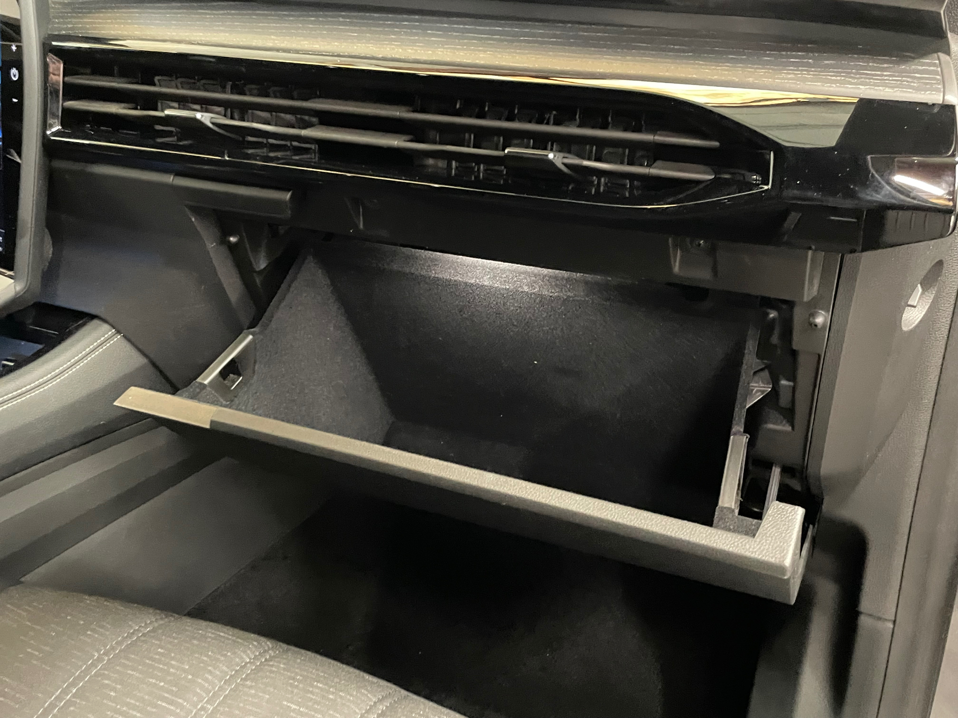 RENAULT AUSTRAL E-Tech hybrid 200 Iconic