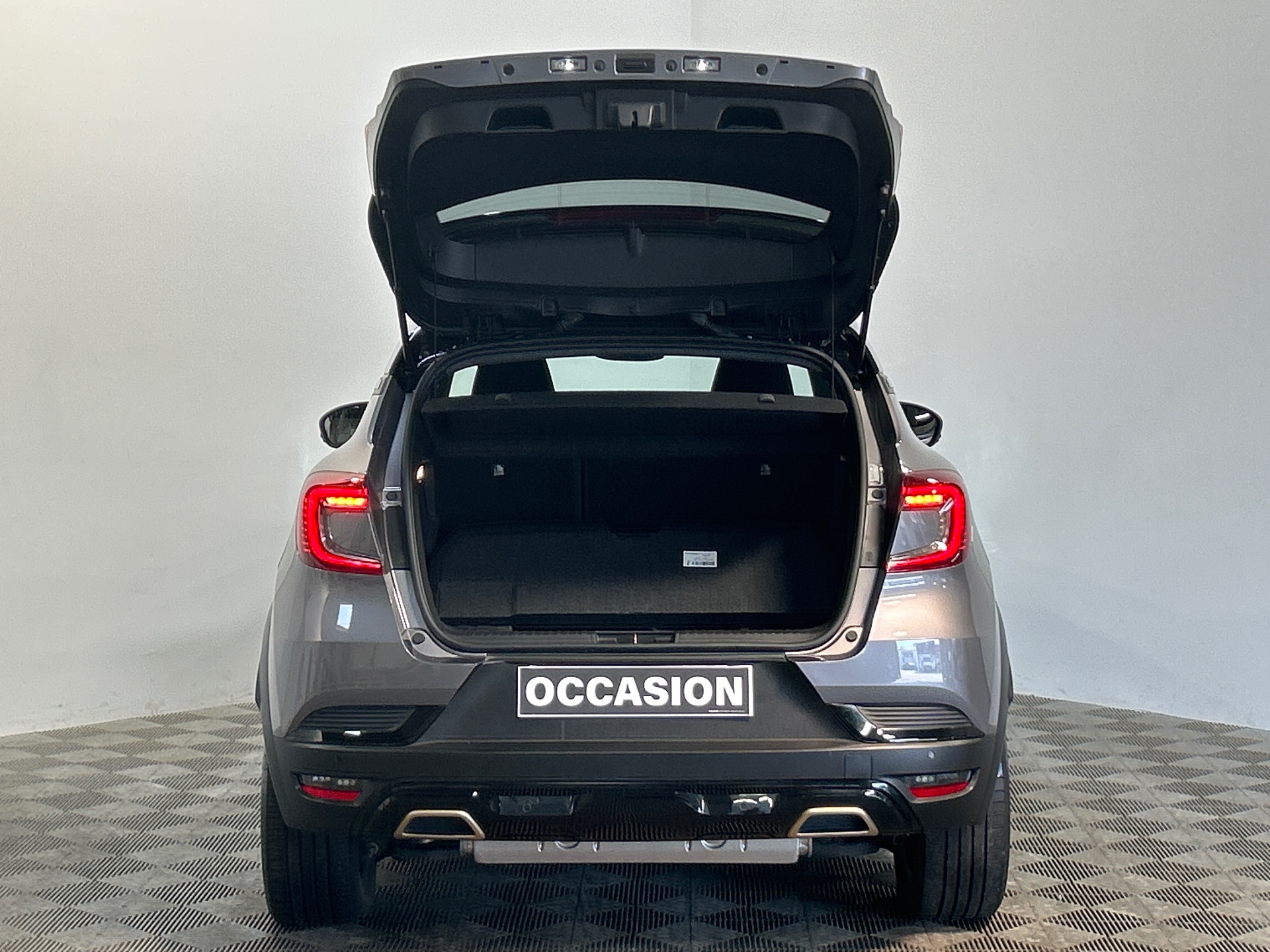 RENAULT CAPTUR E-Tech hybride rechargeable 160 Engineered