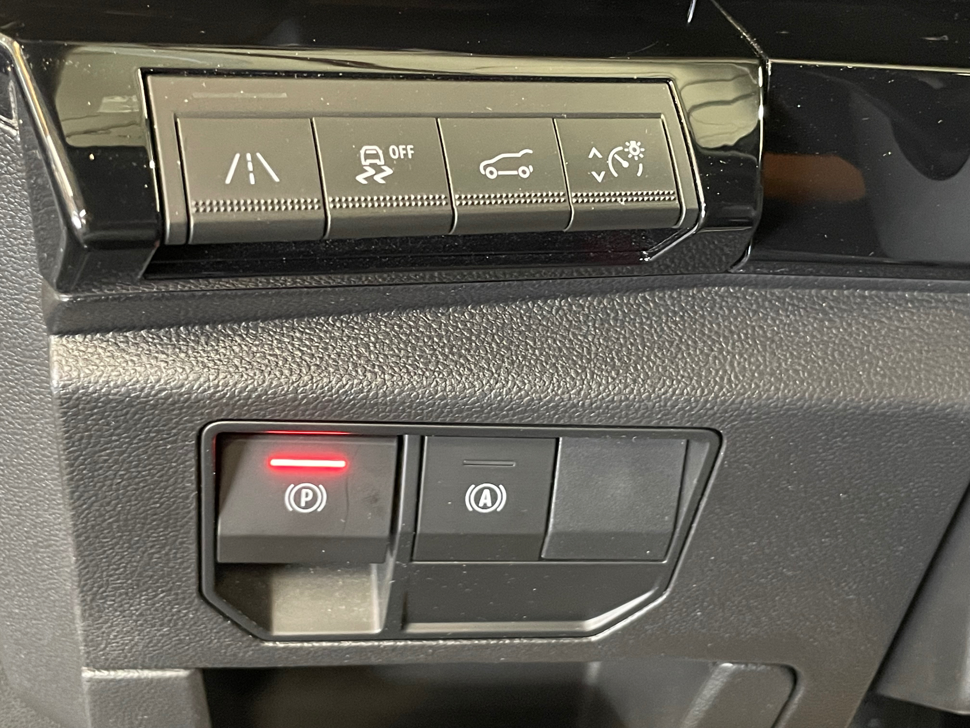 RENAULT AUSTRAL E-Tech hybrid 200 Iconic