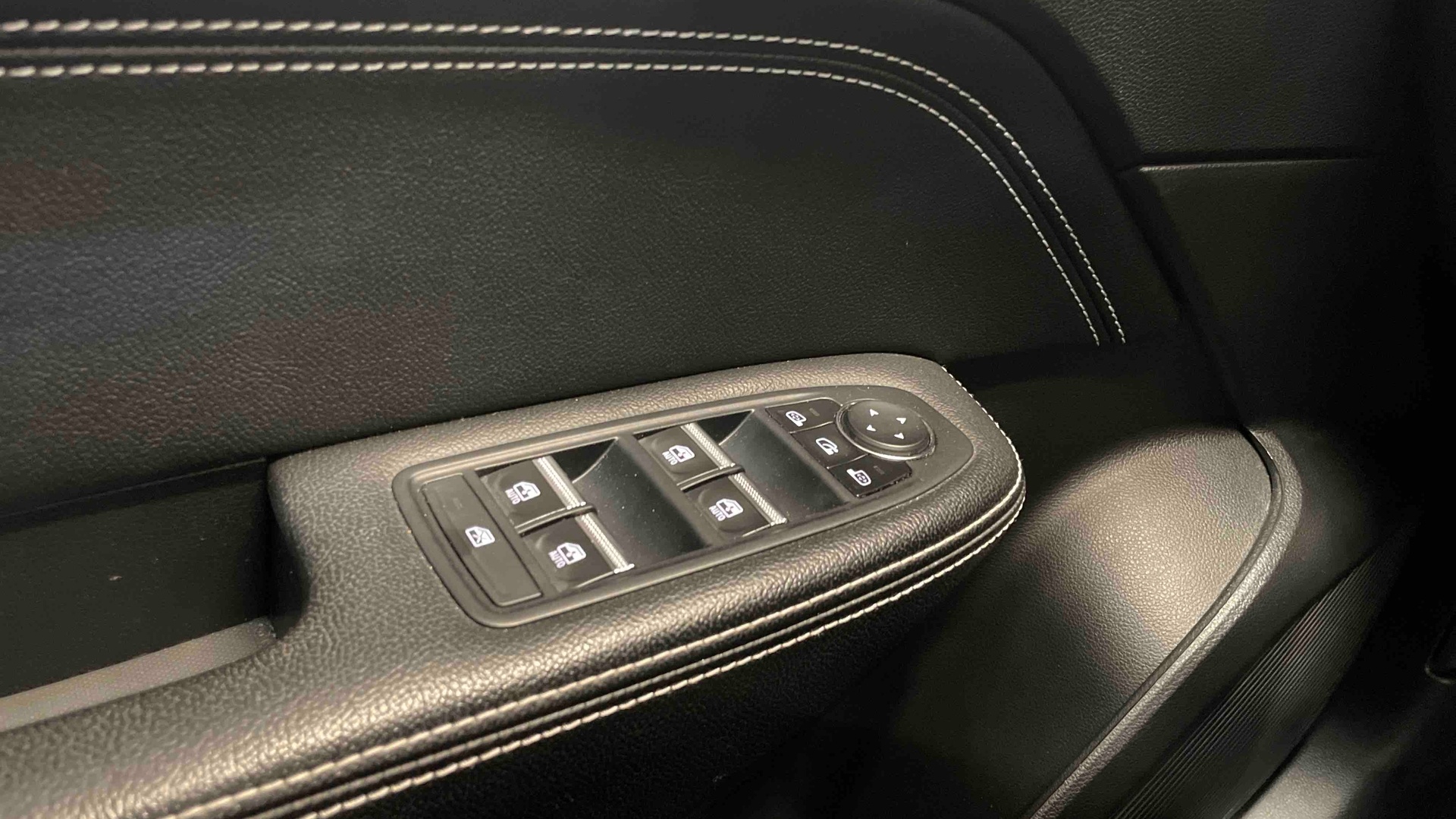 RENAULT ARKANA E-Tech hybride 145 - 22 Techno