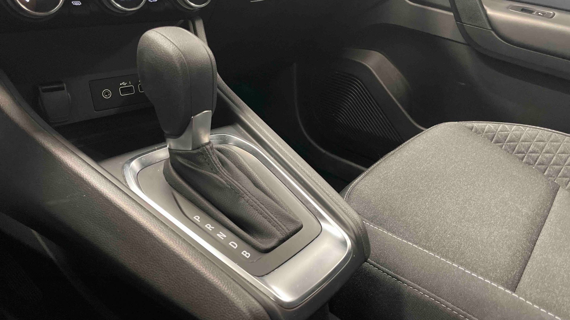 RENAULT CAPTUR E-Tech full hybrid 145 Evolution