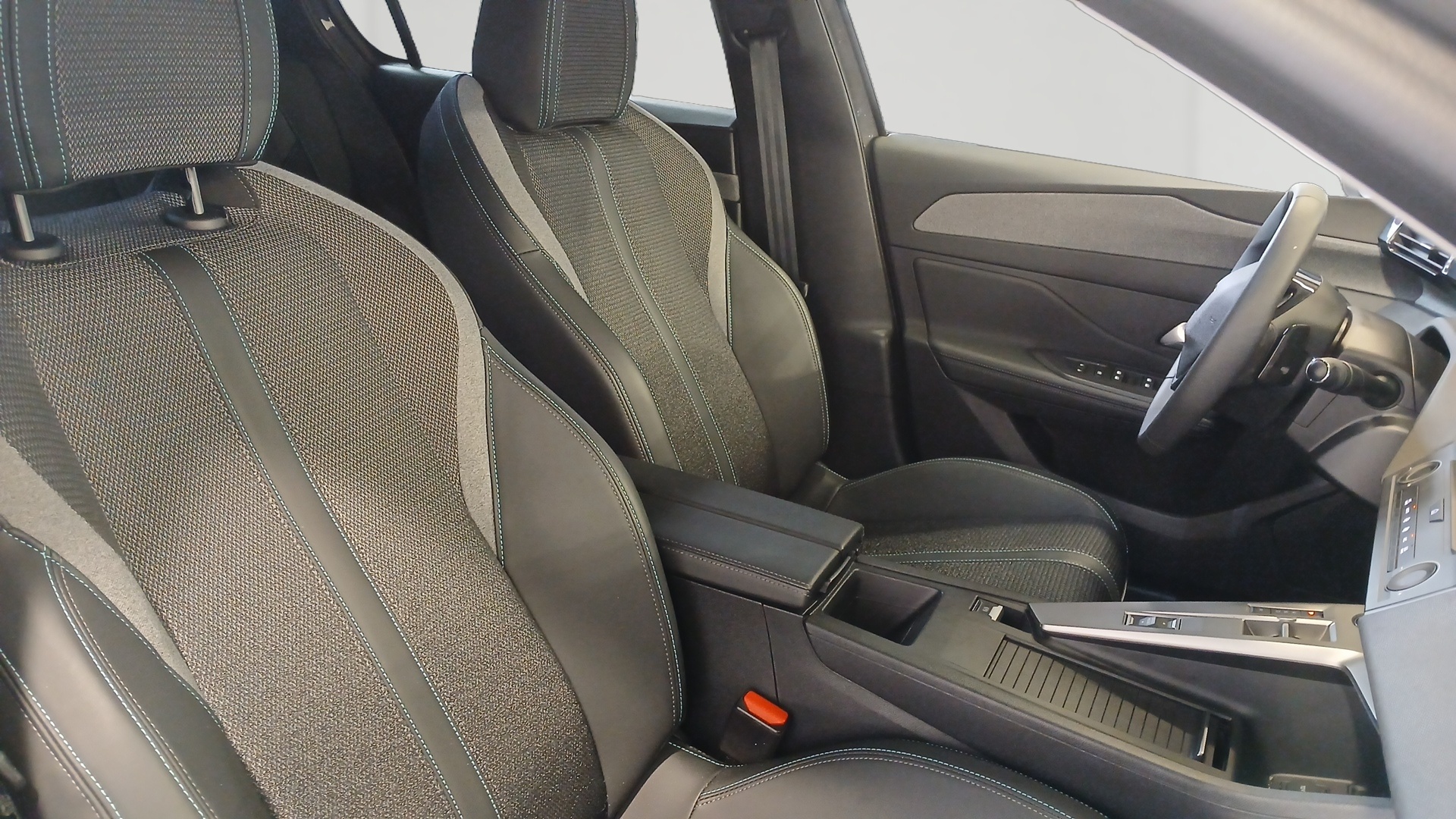 PEUGEOT 308 Allure BlueHDI 130 ch S&S EAT8